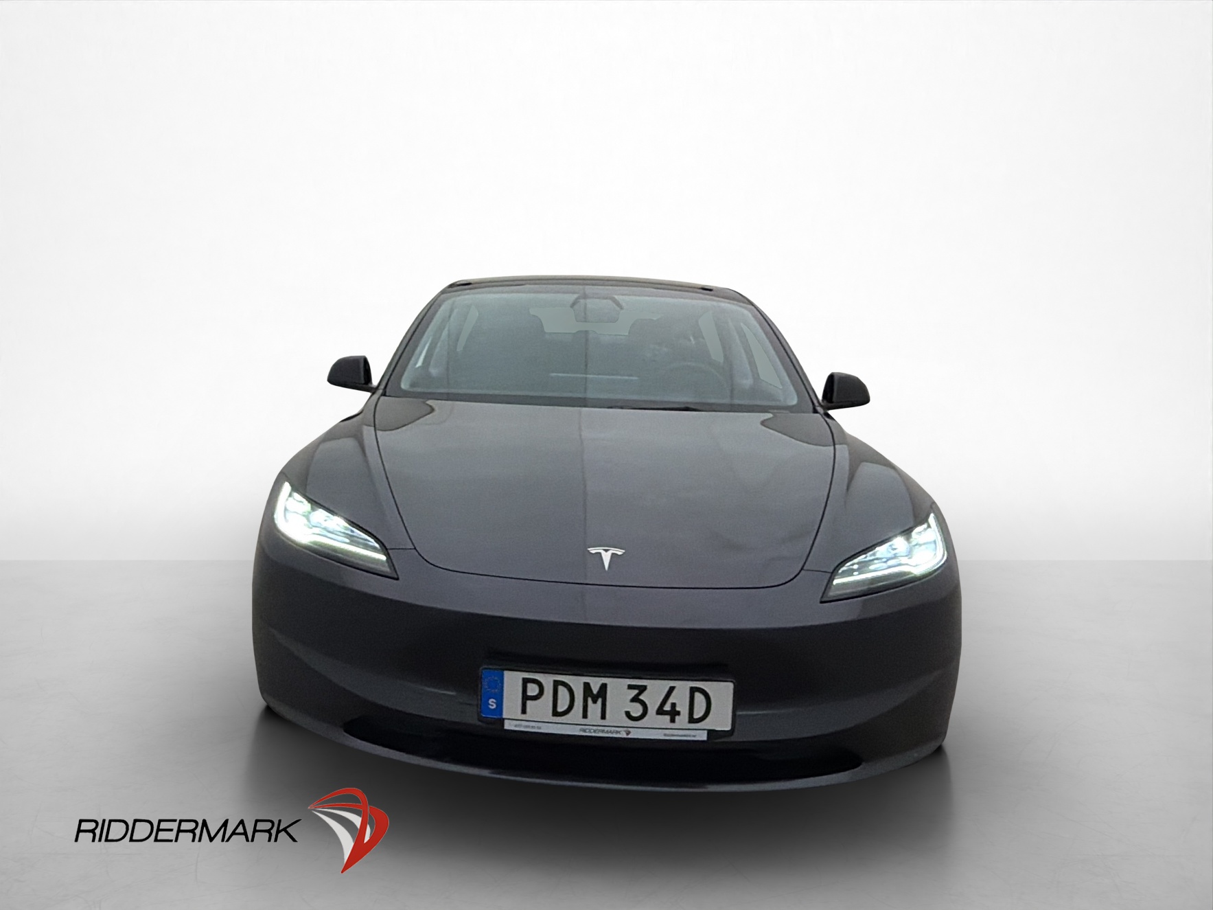 Tesla Model 3 Long Range AWD, 498ps, 2024
