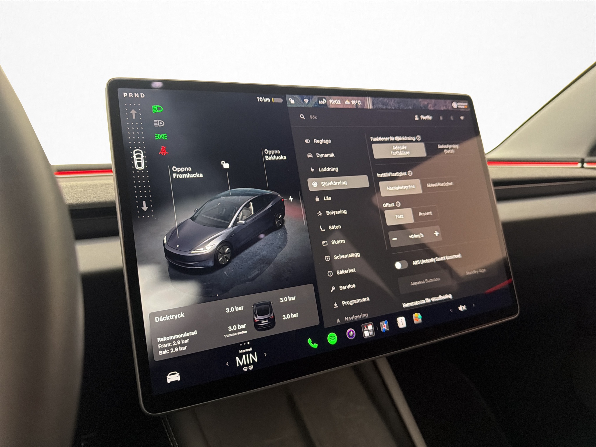 Tesla Model 3 Long Range AWD, 498ps, 2024
