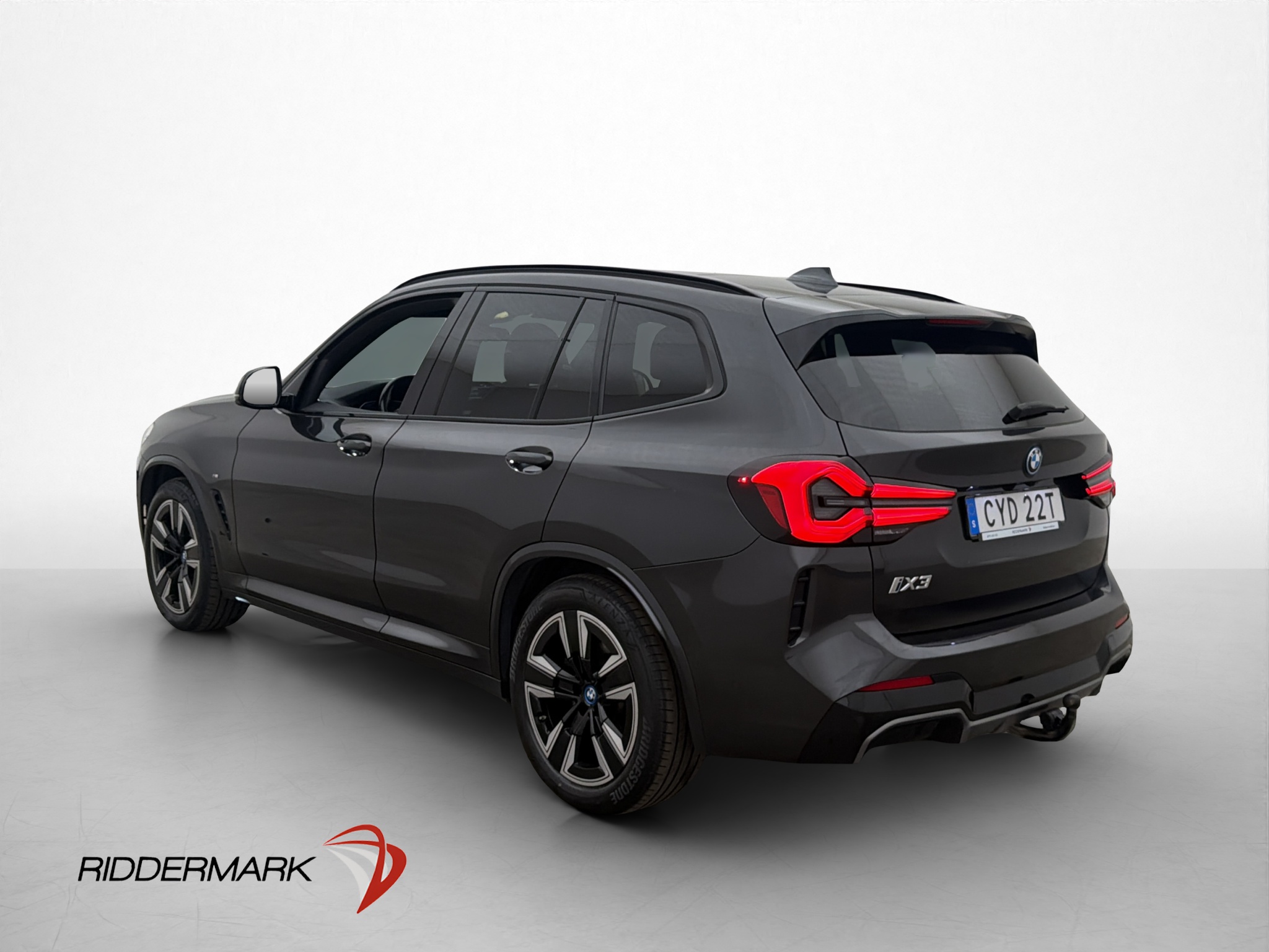 BMW iX3, 286hp, 2023