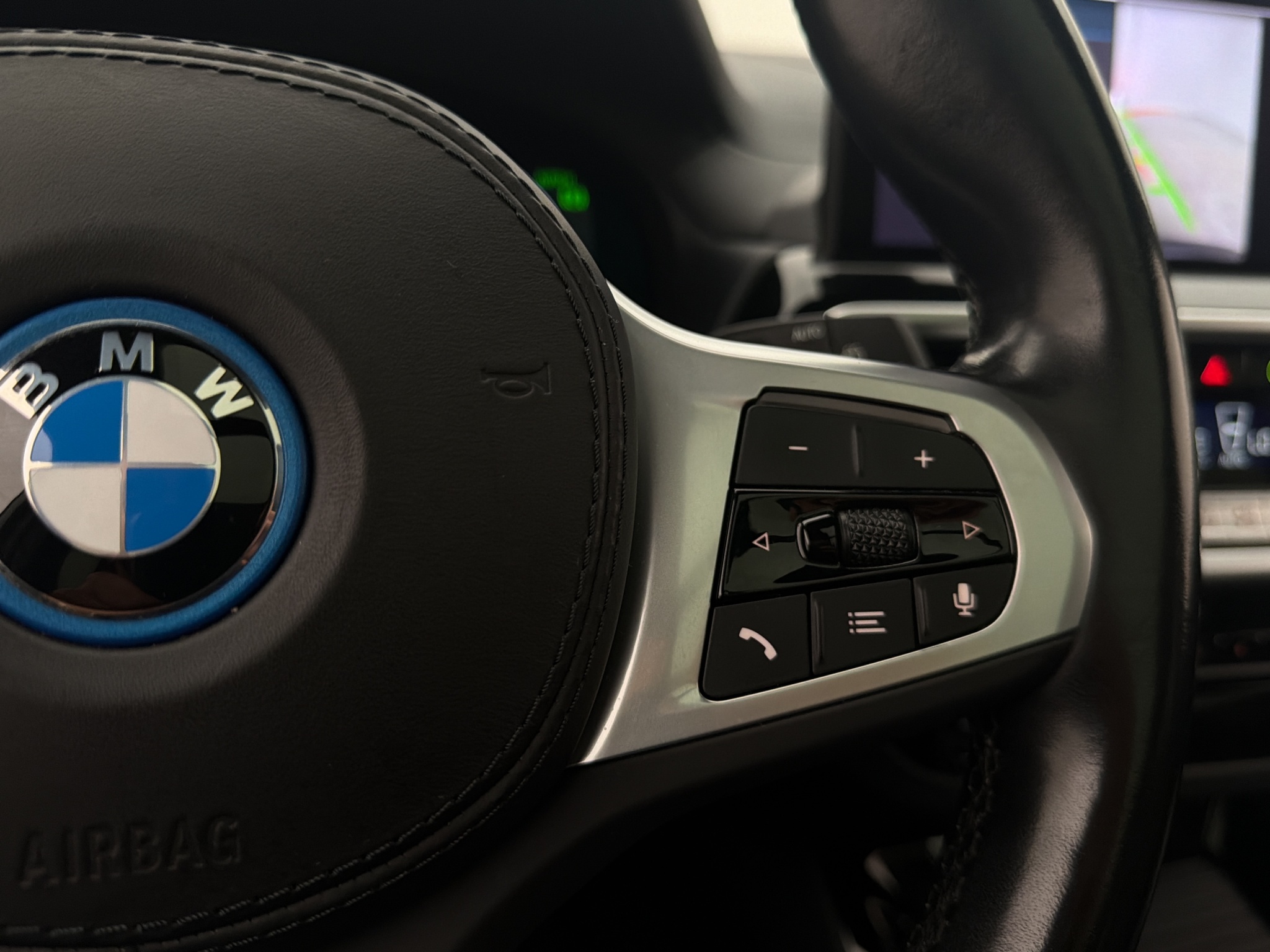 BMW iX3, 286hp, 2023
