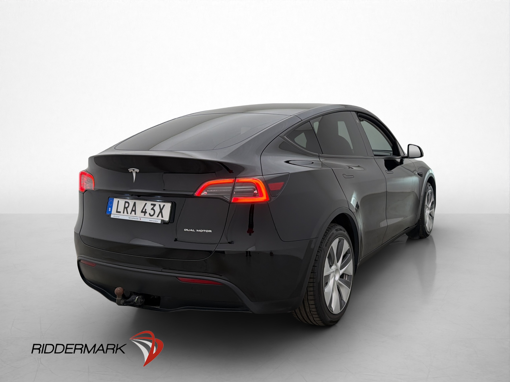 Tesla Model Y Long Range AWD, 514ps, 2024