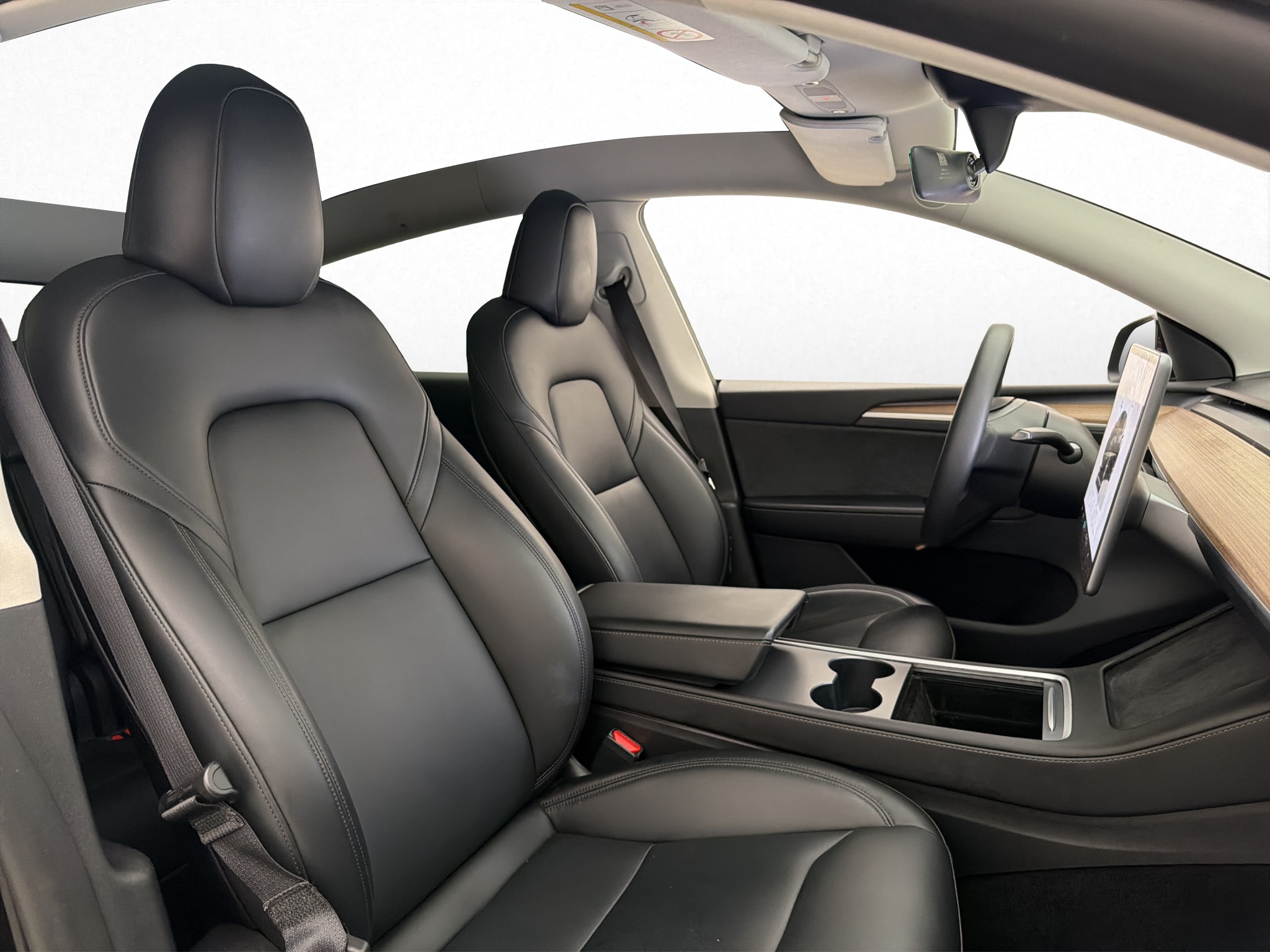 Tesla Model Y Long Range AWD, 514ps, 2024