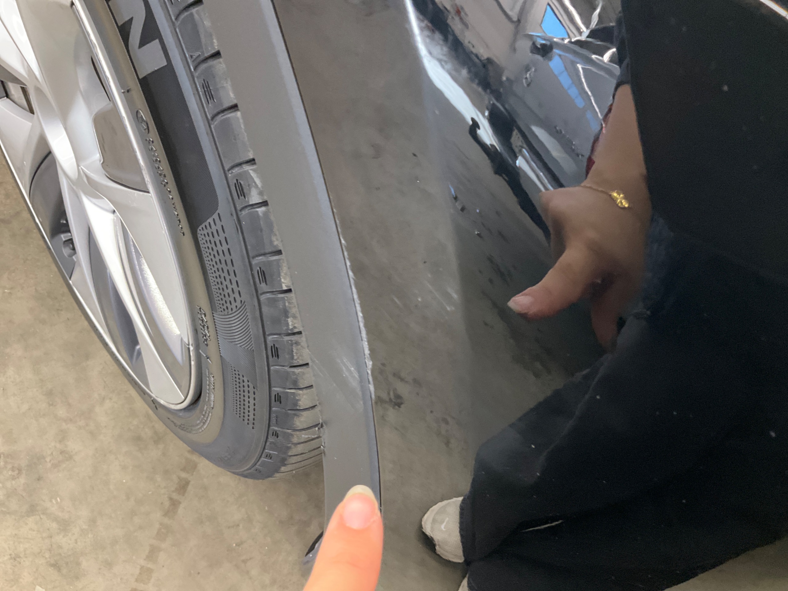 Tesla Model Y Long Range AWD, 514ps, 2024