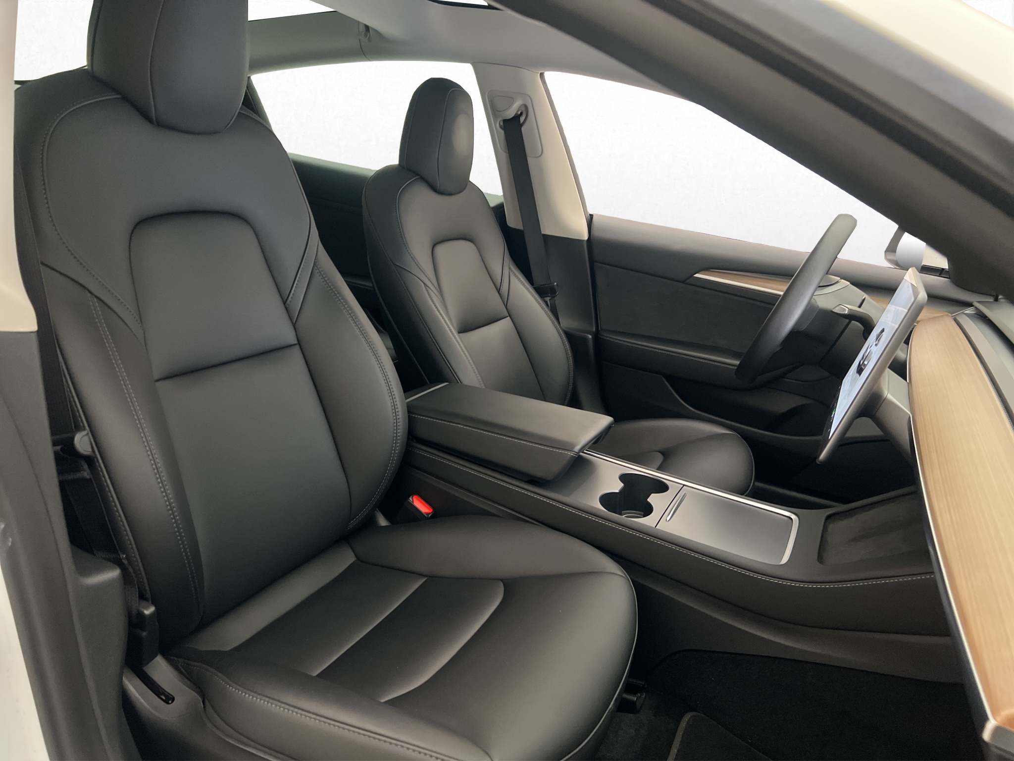 Tesla Model 3 Standard Range, 283hp, 2023