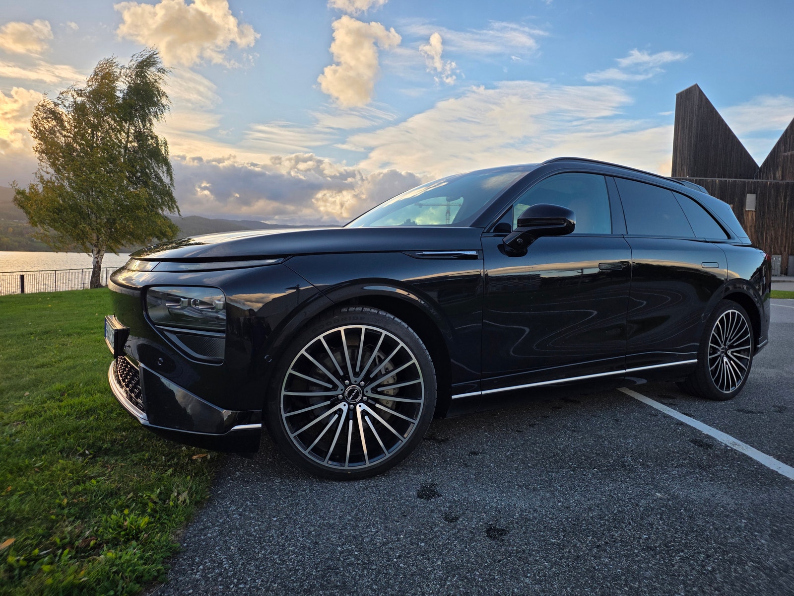 XPENG G9 Performance, 551hk, 2023