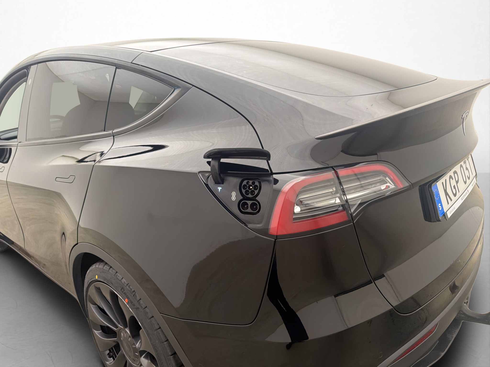 Tesla Model Y Performance, 534ps, 2022