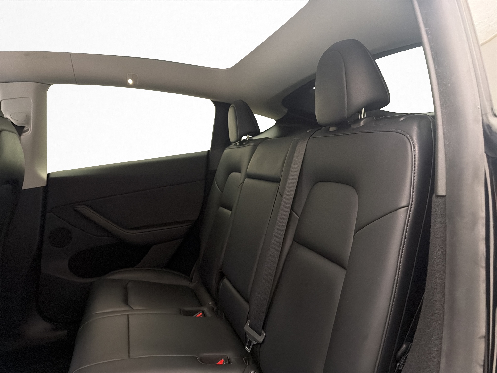 Tesla Model Y Performance, 534ps, 2022