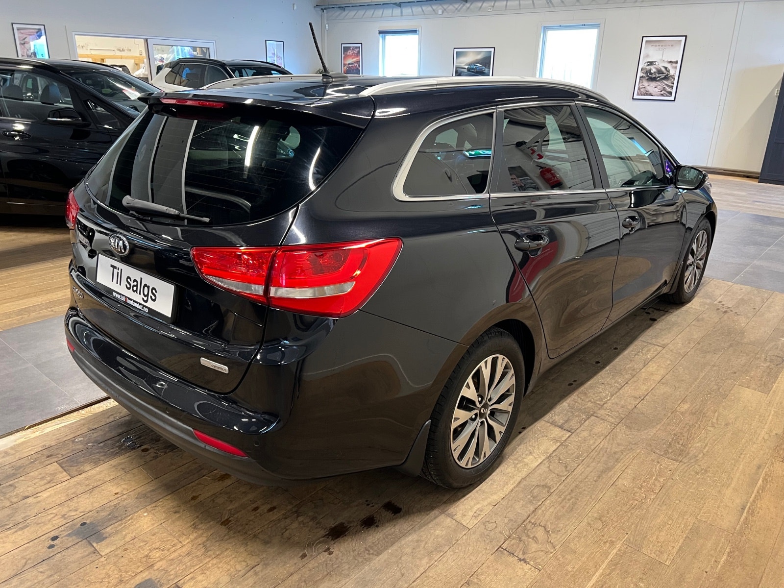 Kia cee'd_sw 1.0 T-GDI Manual, 6-trins, 100ps, 2016