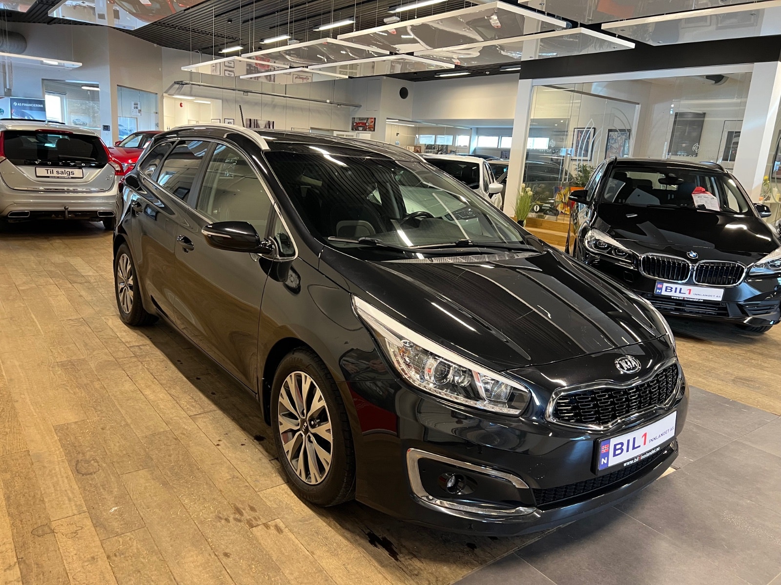 Kia cee'd_sw 1.0 T-GDI Manual, 6-trins, 100ps, 2016
