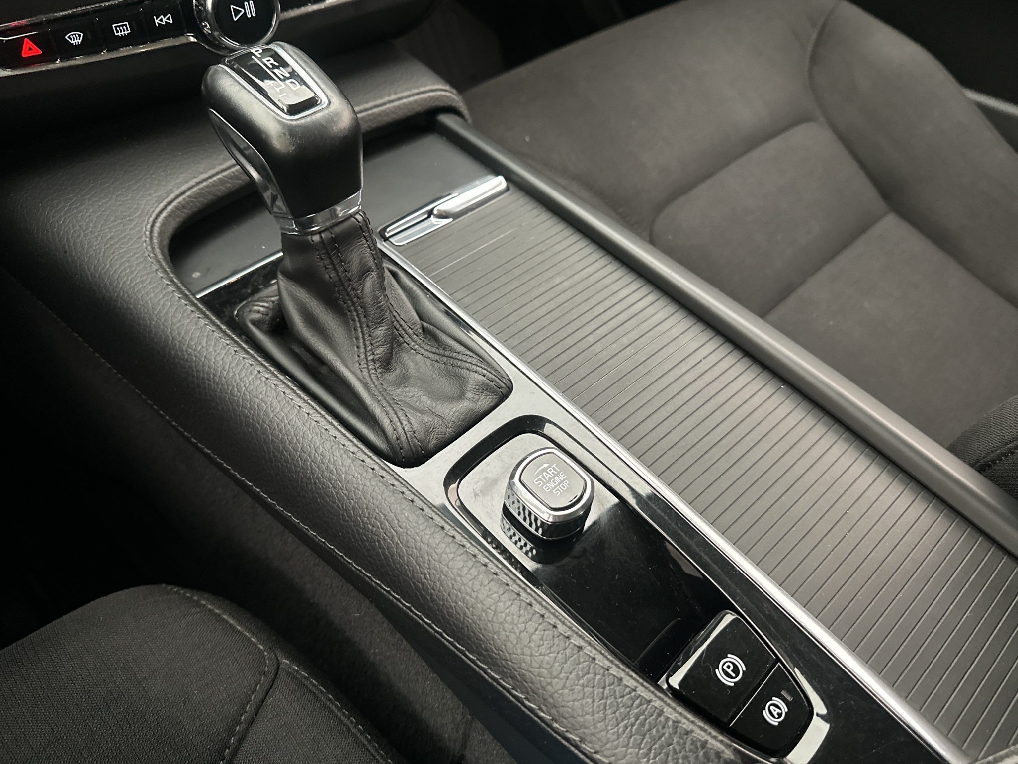 Volvo V90 D3 AWD Geartronic, 8-trins, 150ps, 2019