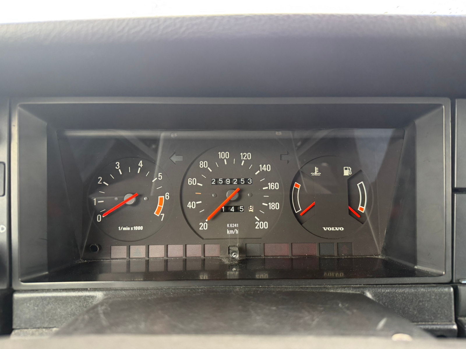Volvo 240 2.3 Manual, 115hp, 1991
