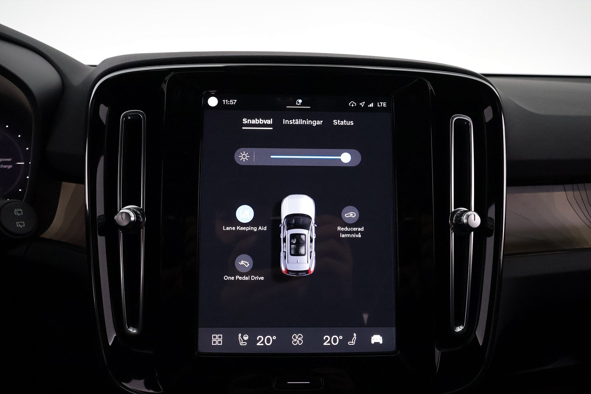 Volvo XC40 Recharge, 231hk, 2023