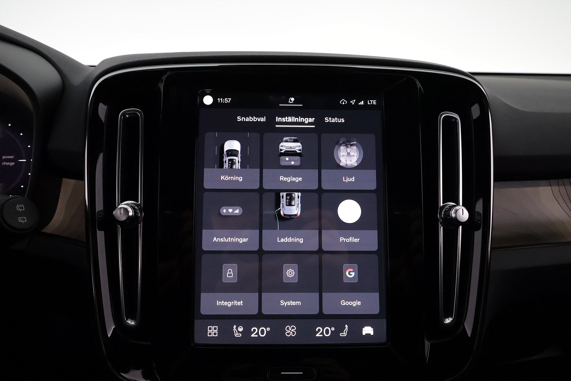 Volvo XC40 Recharge, 231hk, 2023