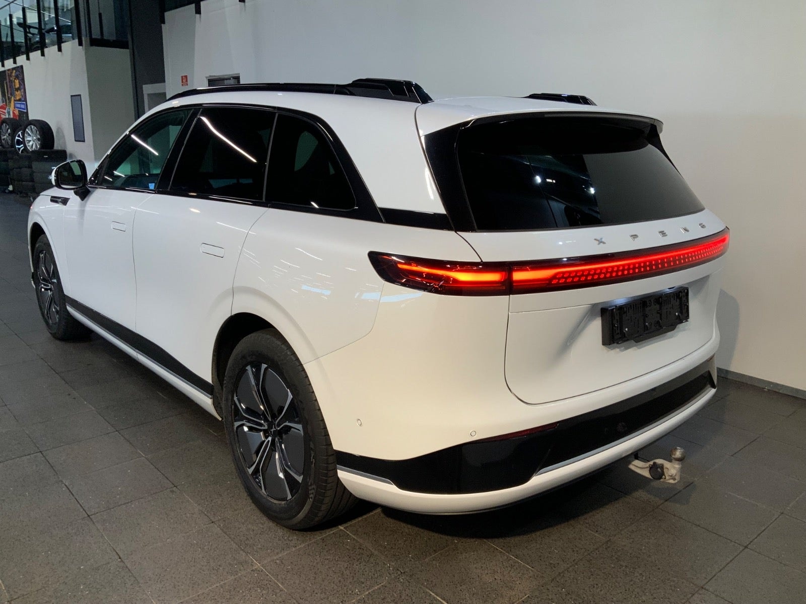 XPENG G9 Standard Range, 313hp, 2023