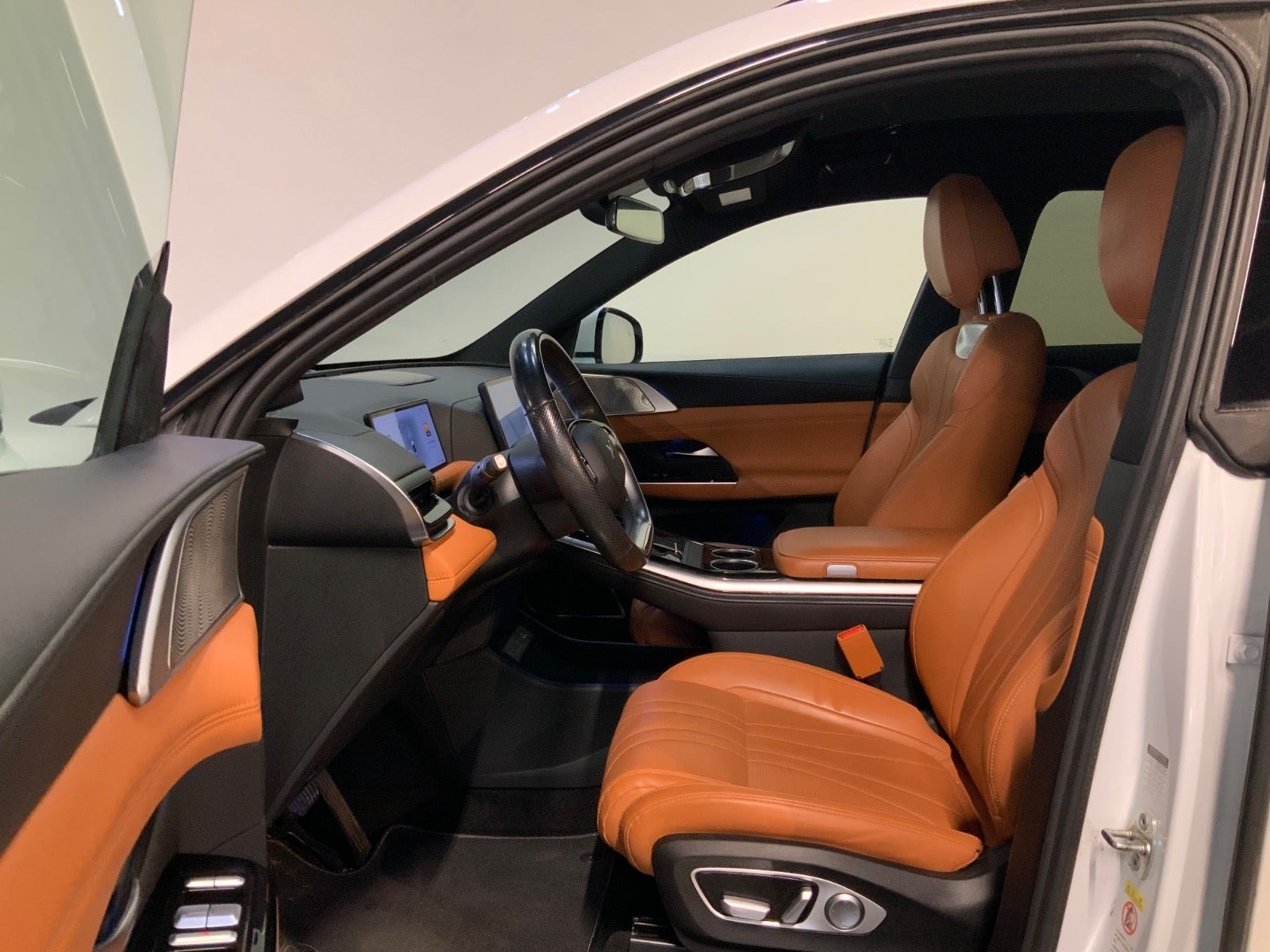 XPENG G9 Standard Range, 313hp, 2023