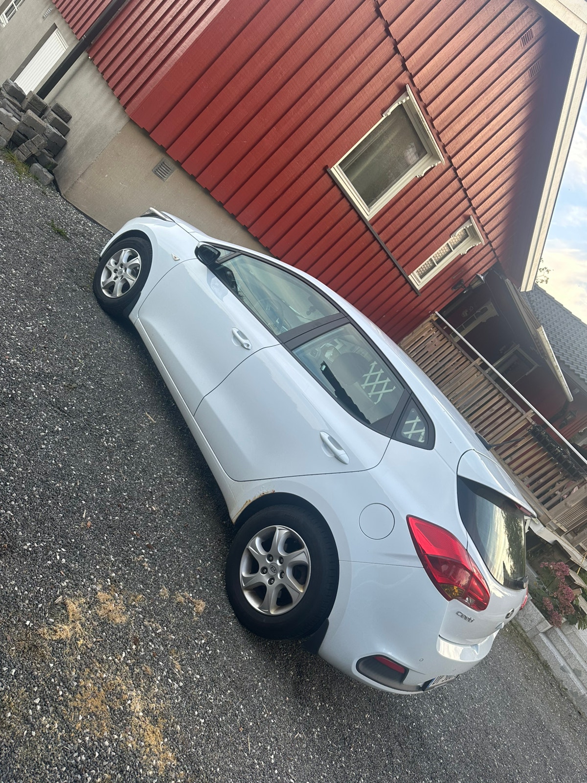 Kia cee'd 1.4 CVVT Manual, 6-trins, 99ps, 2014