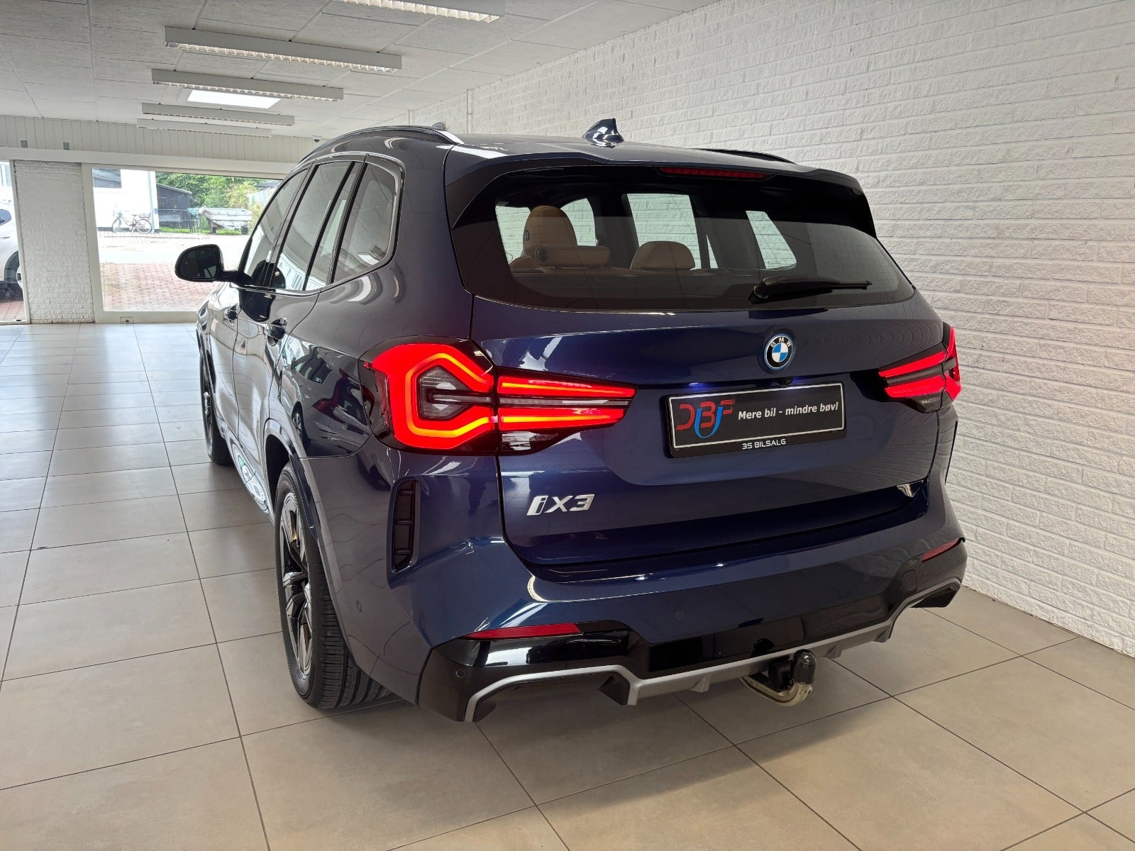 BMW iX3, 286hp, 2023
