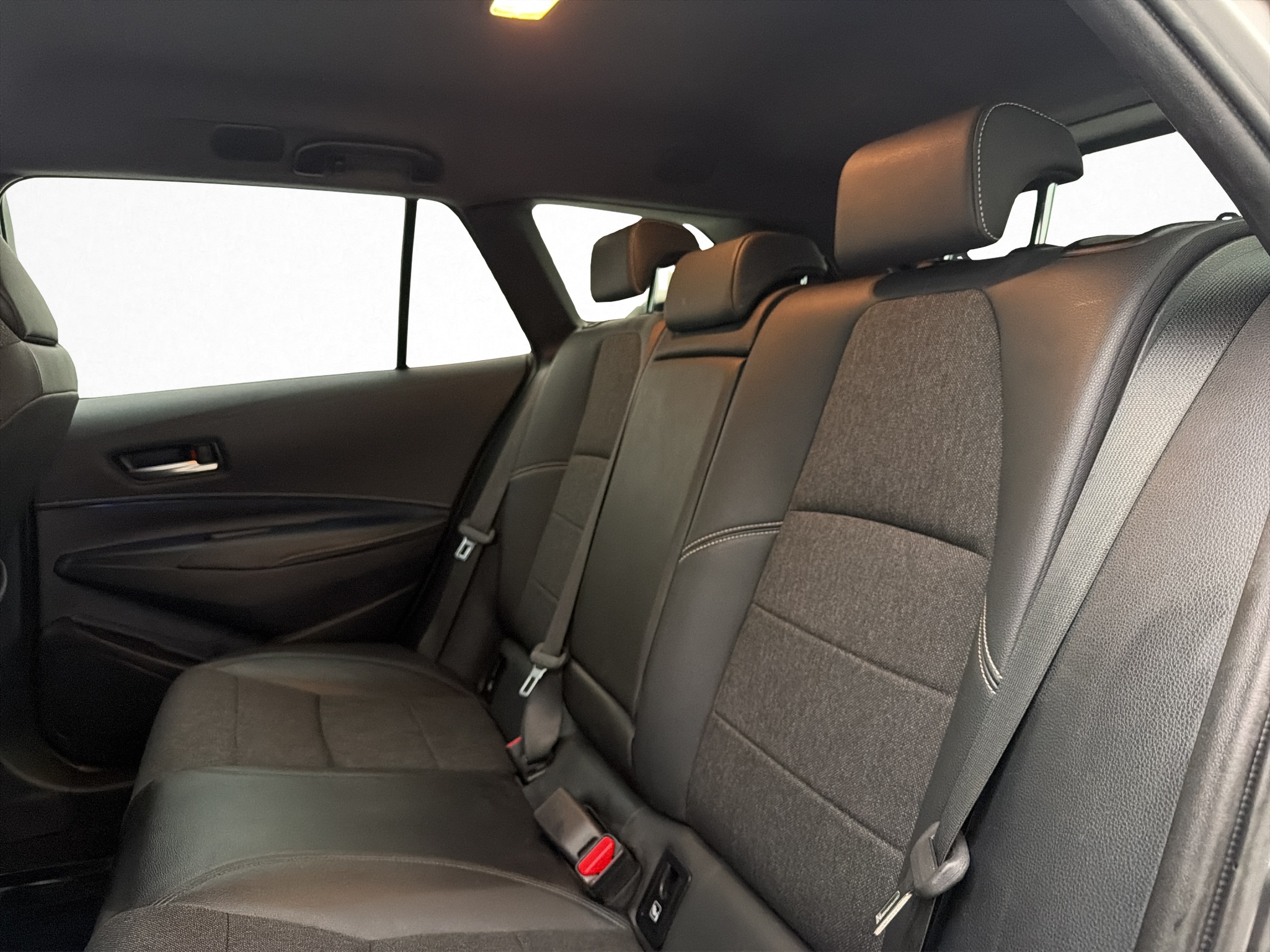 Toyota Corolla Touring Sports Hybrid e-CVT, 122hk, 2021