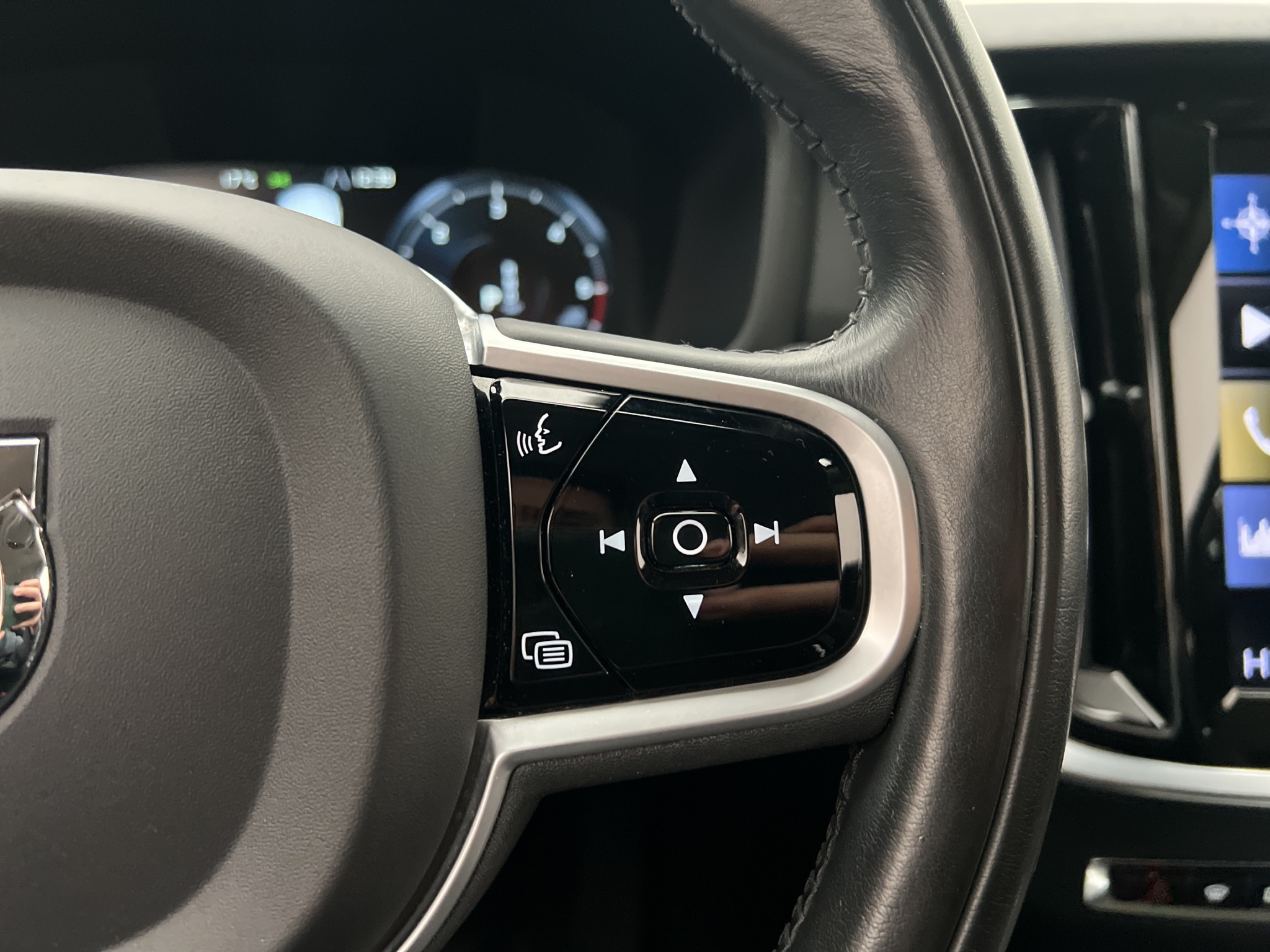 Volvo V60 B4 Geartronic, 197hk, 2021