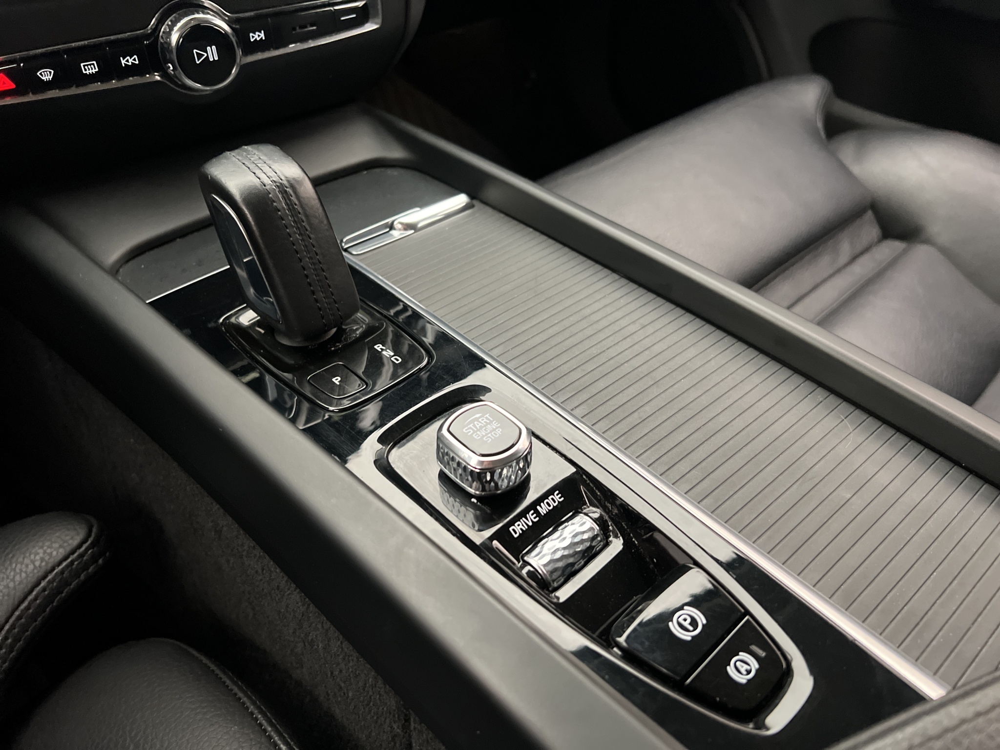 Volvo V60 B4 Geartronic, 197hk, 2021