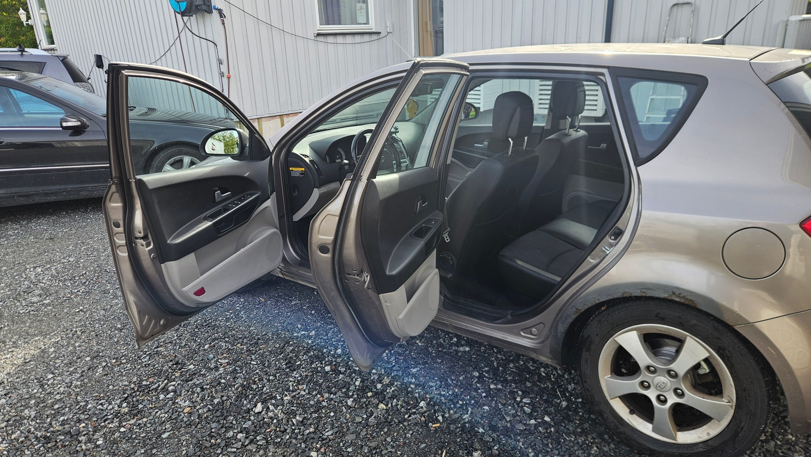 Kia cee'd 1.6 CRDi Manual, 5-trins, 90ps, 2009