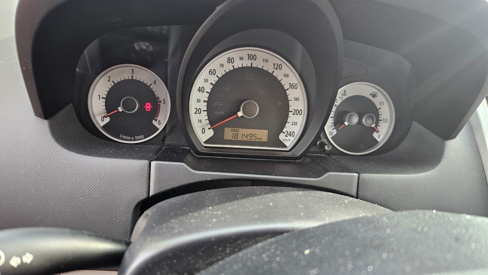 Kia cee'd 1.6 CRDi Manual, 5-trins, 90ps, 2009