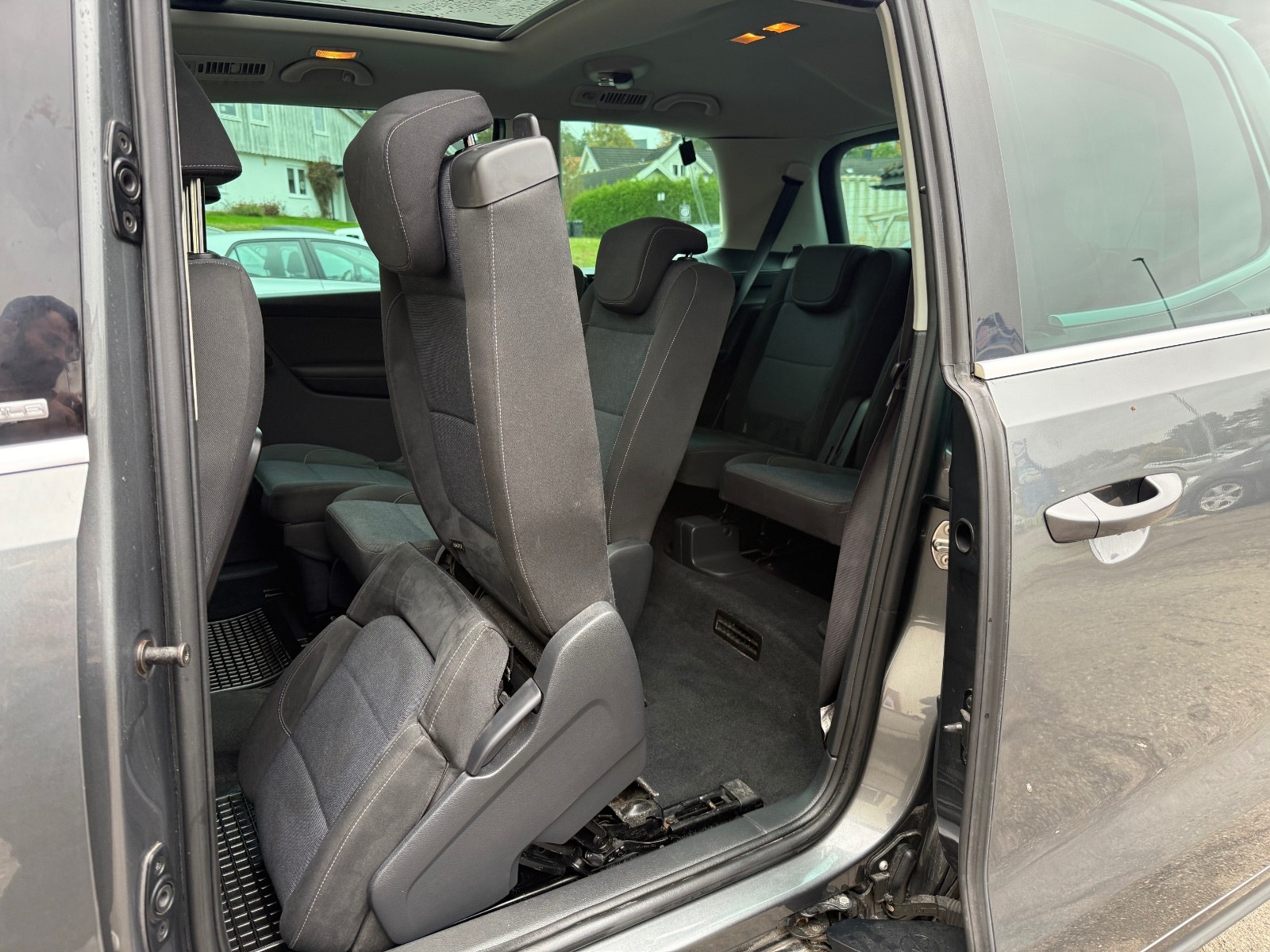 Volkswagen Sharan 7-seater 2.0 TDI DPF BMT DSG Sekventiell, 140hk, 2012