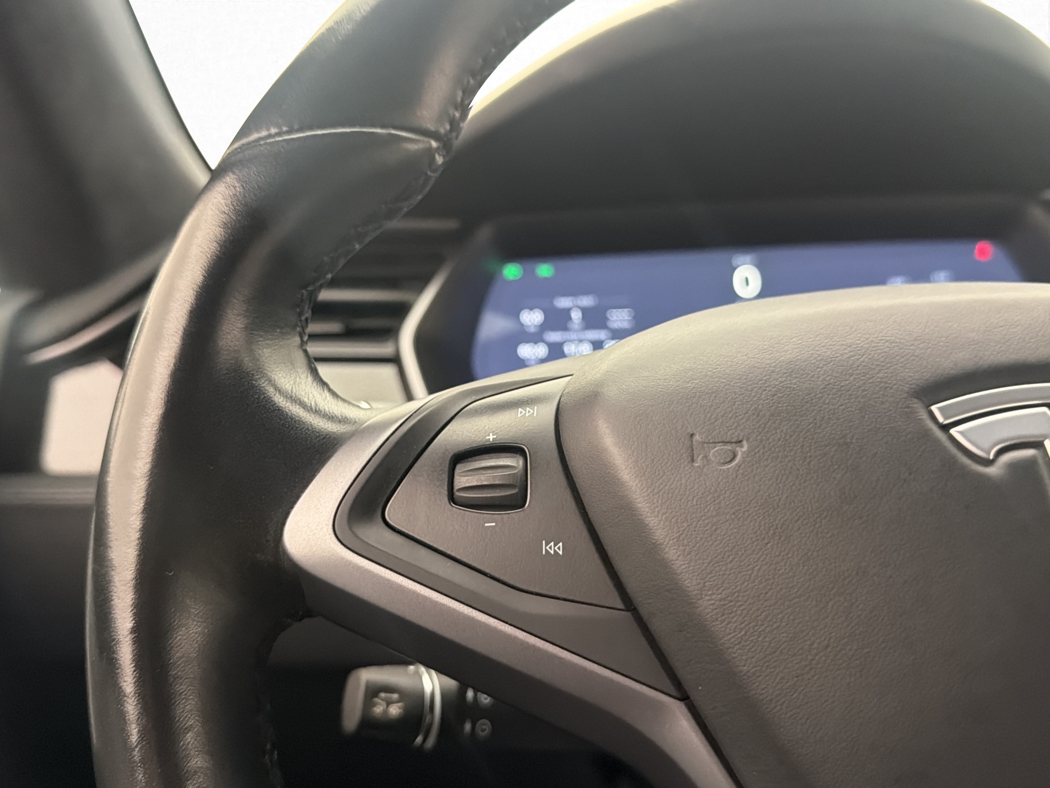 Tesla Model S 100D, 525ps, 2019