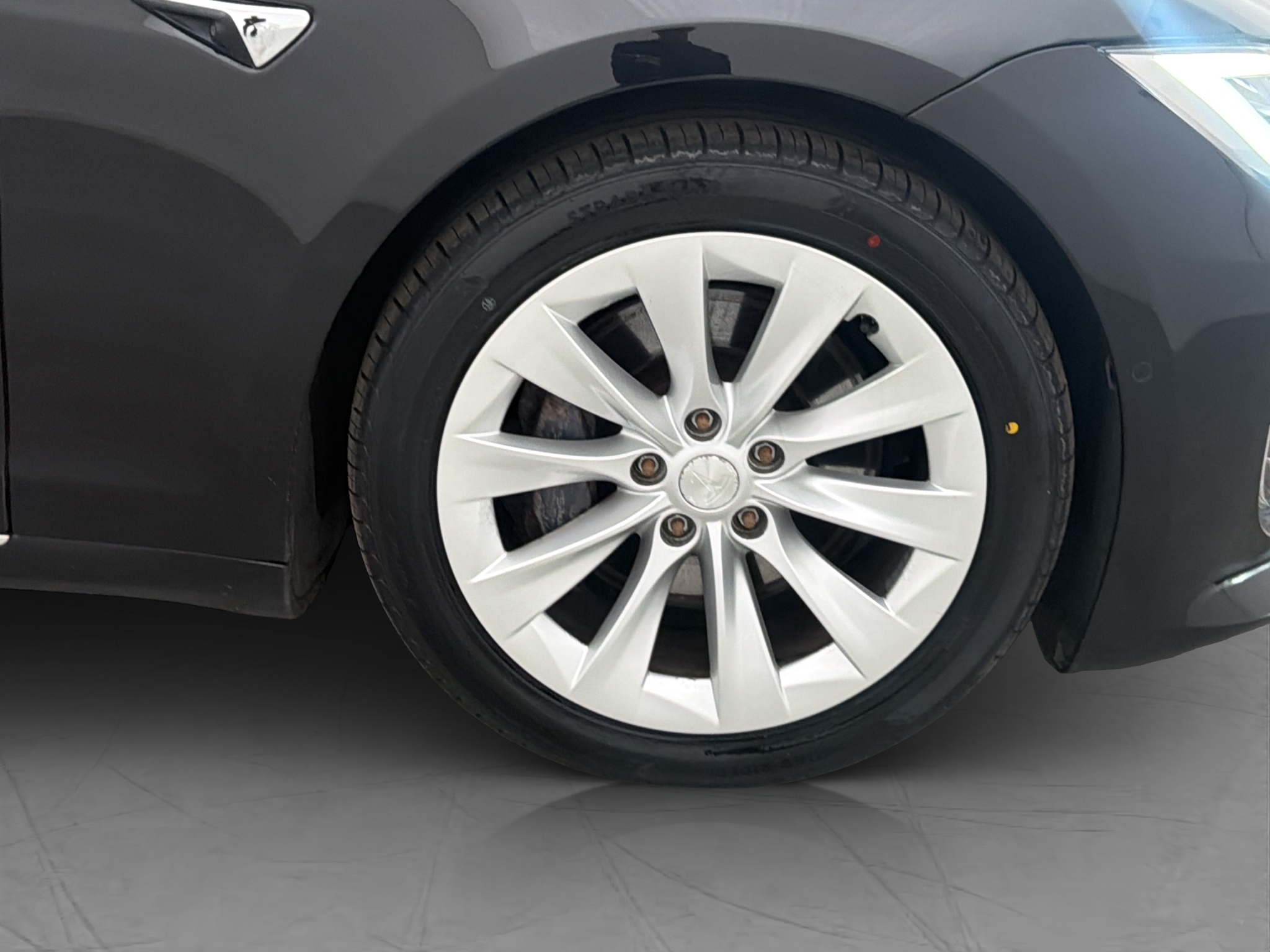 Tesla Model S 100D, 525ps, 2019