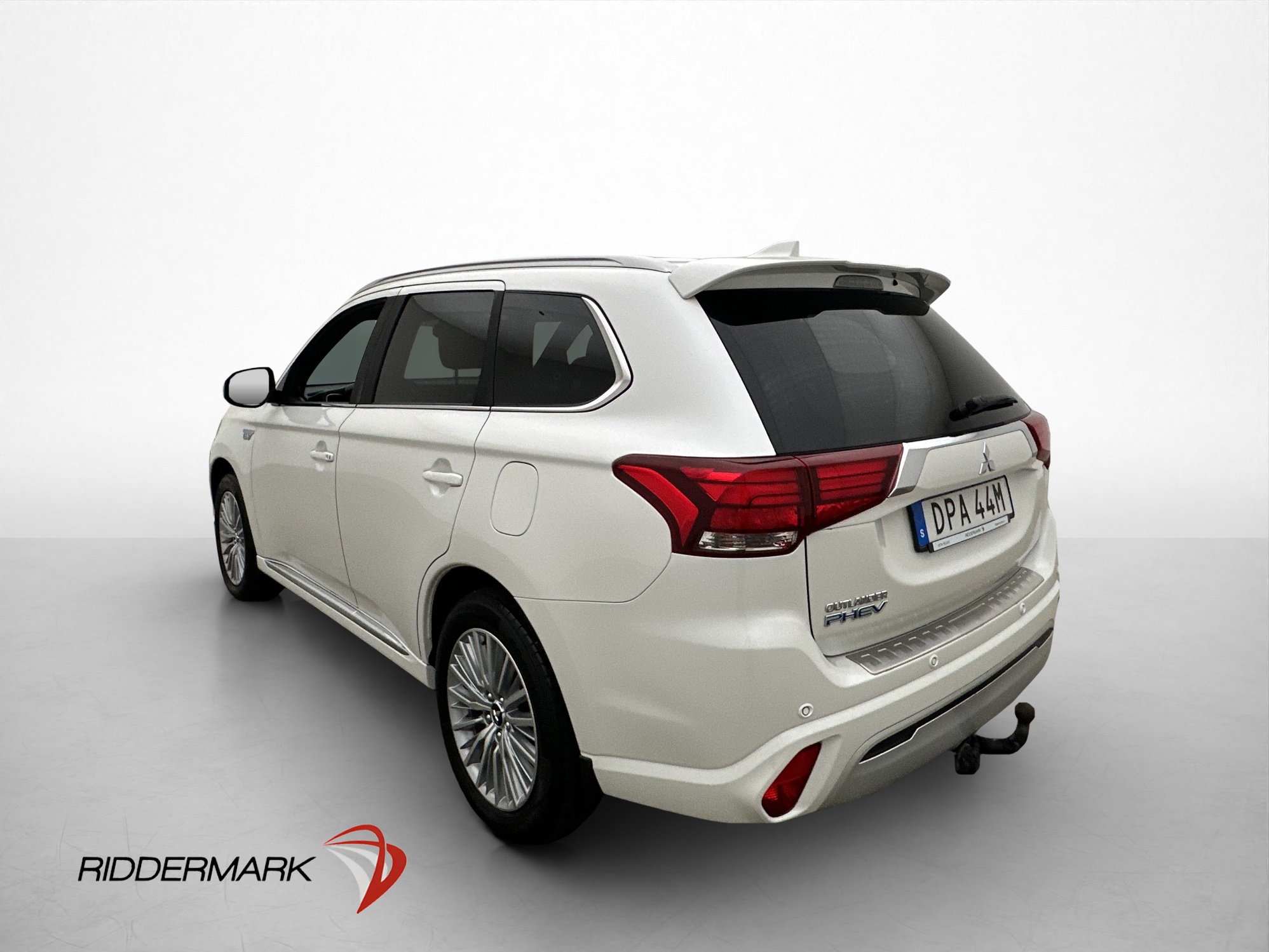 Mitsubishi Outlander PHEV CVT, 224hk, 2020