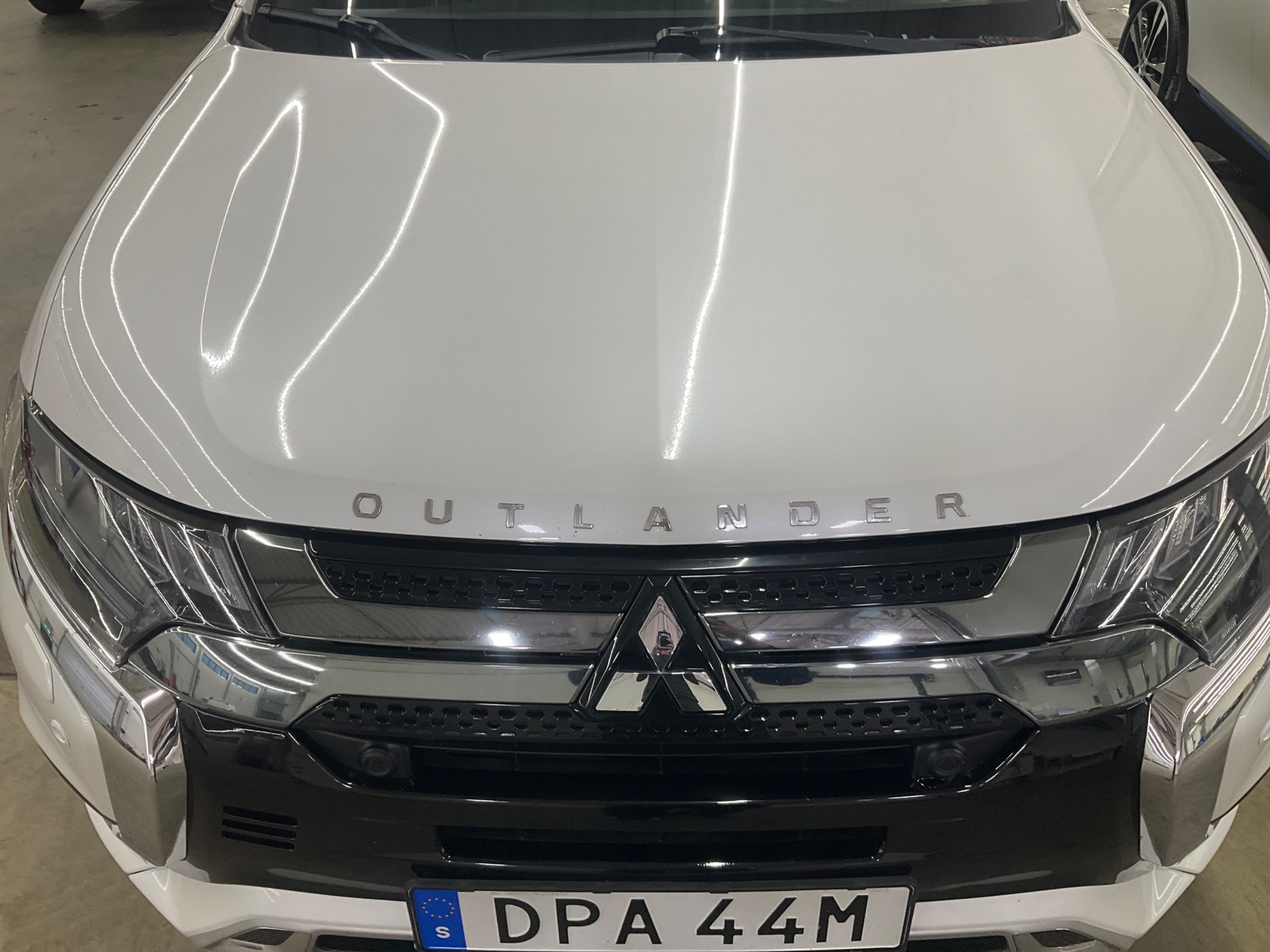 Mitsubishi Outlander PHEV CVT, 224hk, 2020