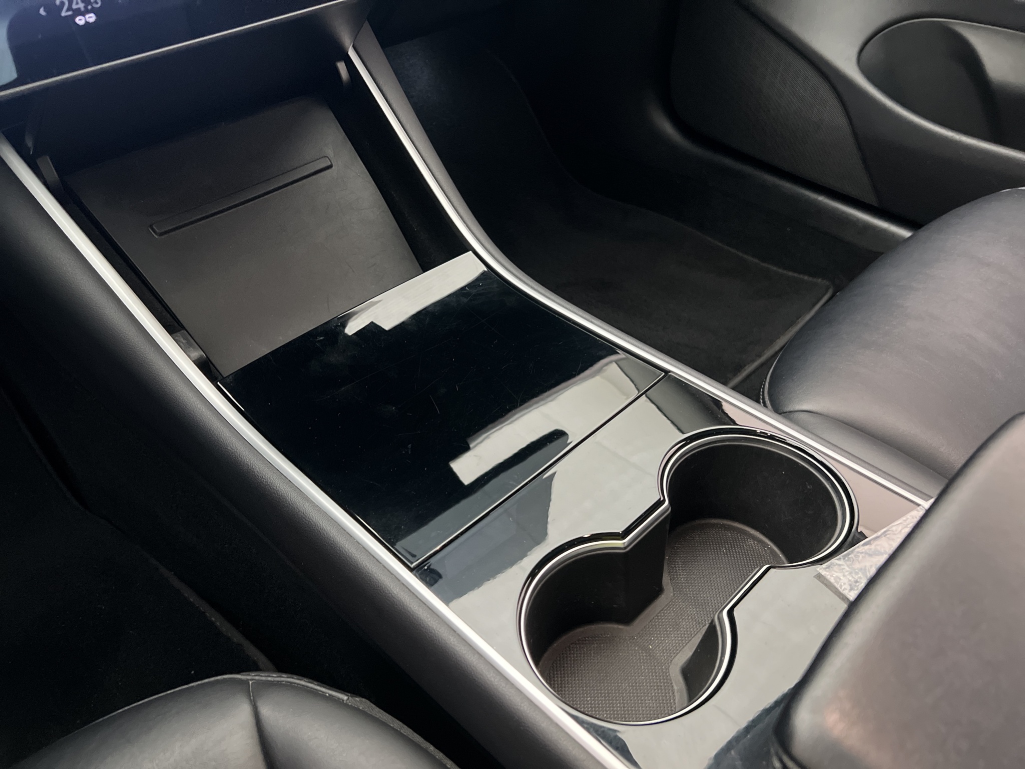 Tesla Model 3 Long Range AWD, 440hp, 2019