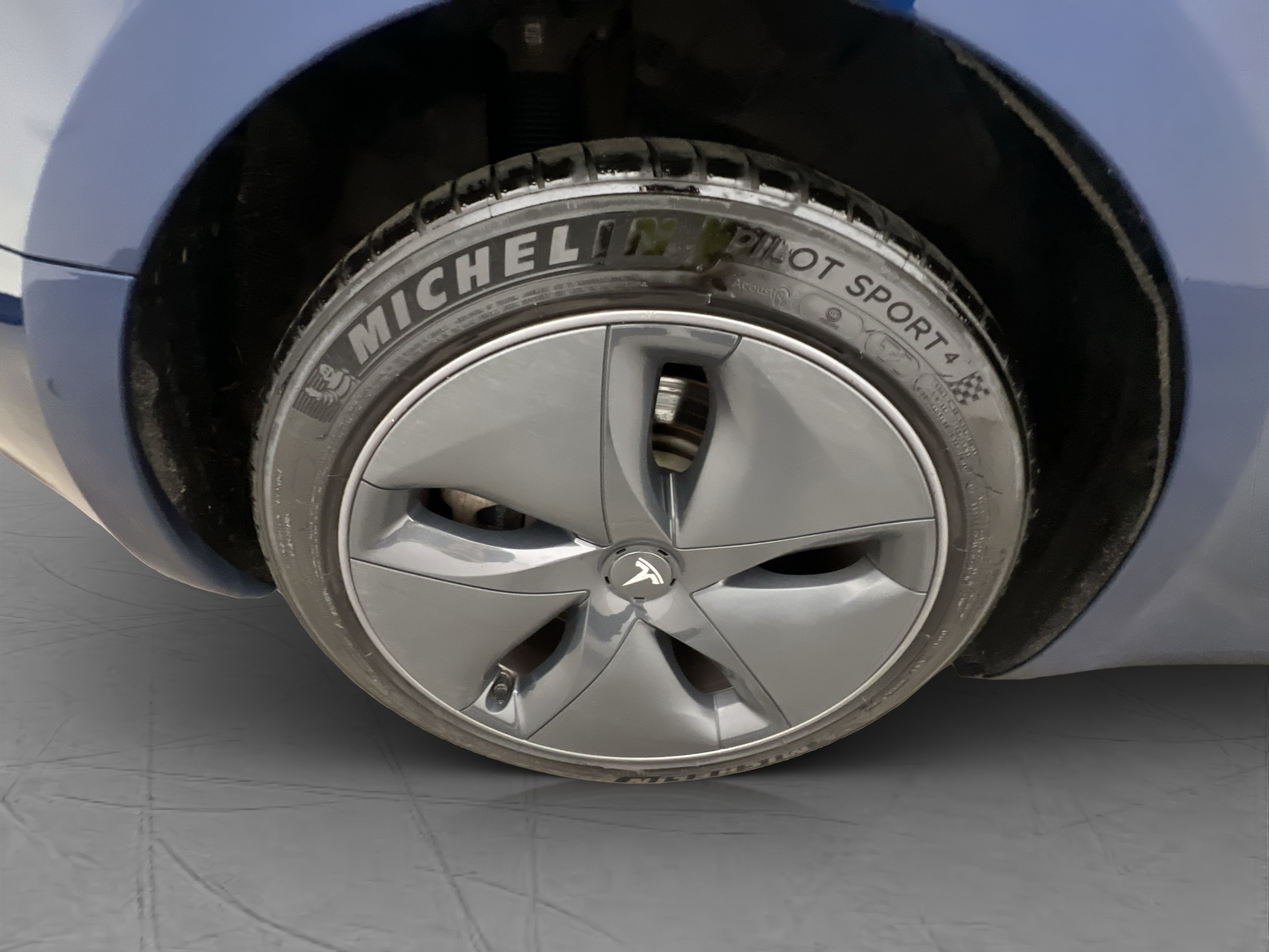 Tesla Model 3 Long Range AWD, 440hp, 2019