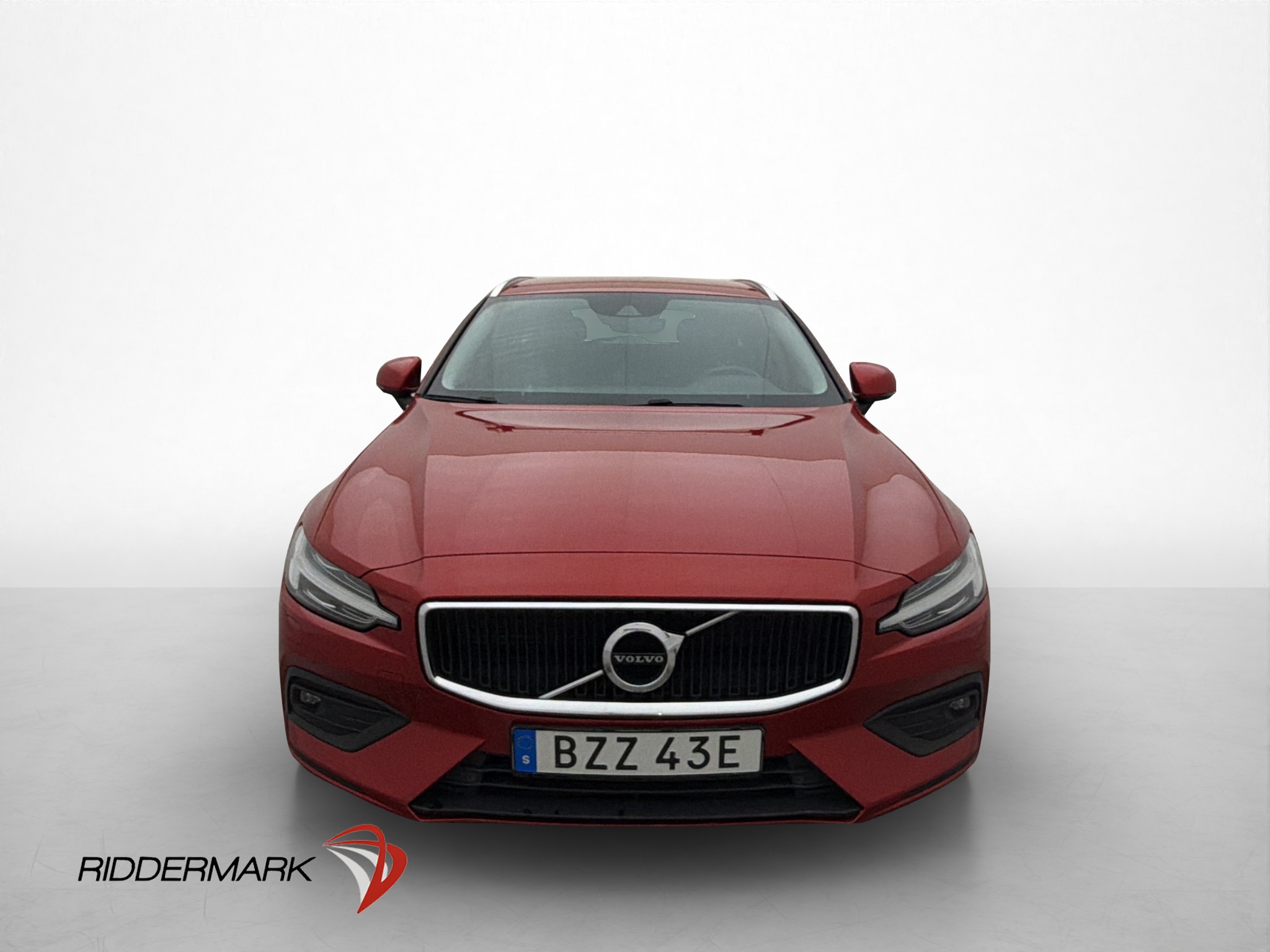 Volvo V60 B4 Geartronic, 197hk, 2021
