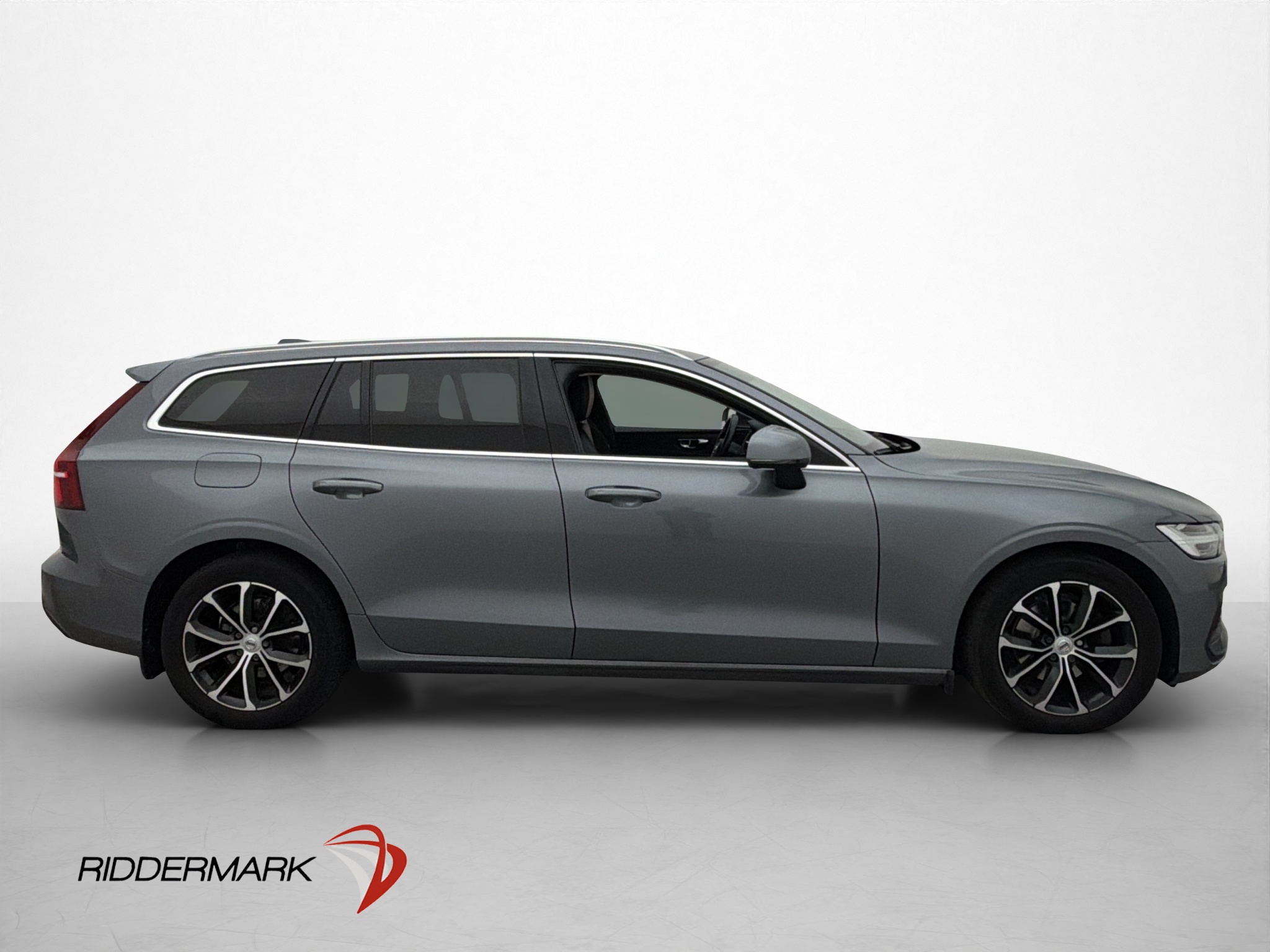 Volvo V60 B4 Geartronic, 197hk, 2021