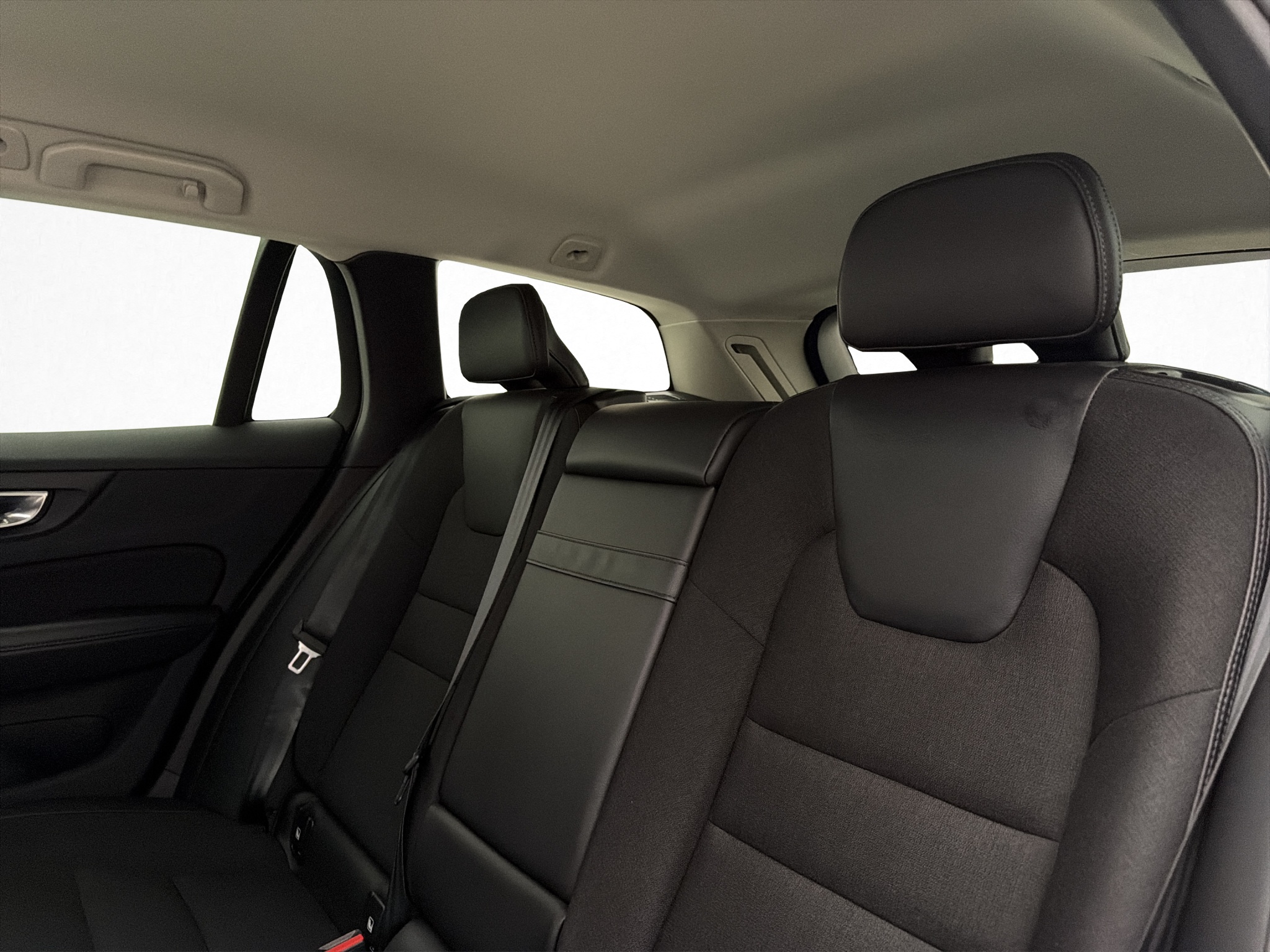 Volvo V60 B4 Geartronic, 197hk, 2021
