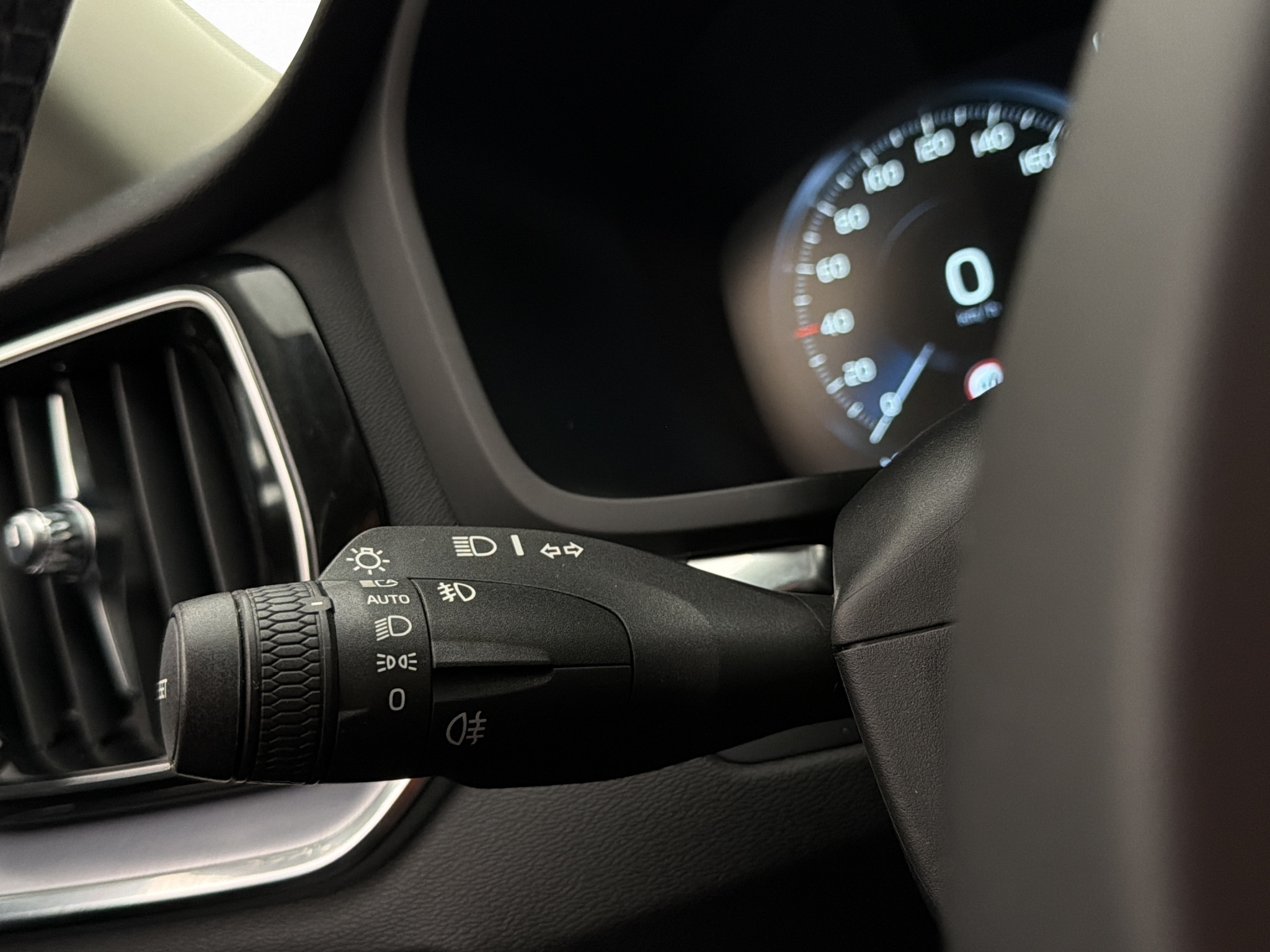Volvo V60 B4 Geartronic, 197hk, 2021