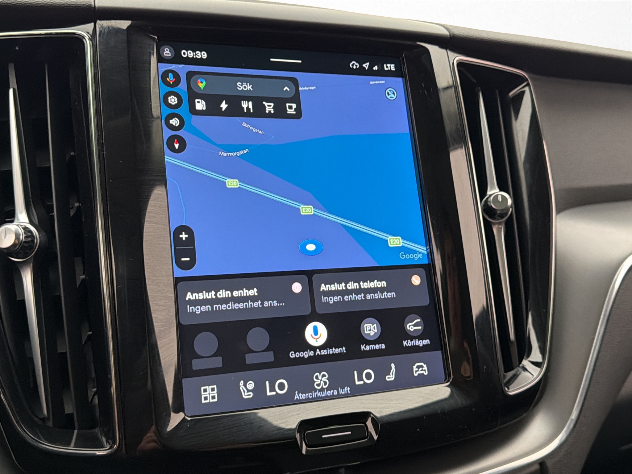 Volvo XC60 T6 Plug-In Hybrid AWD Geartronic, 350hk, 2025