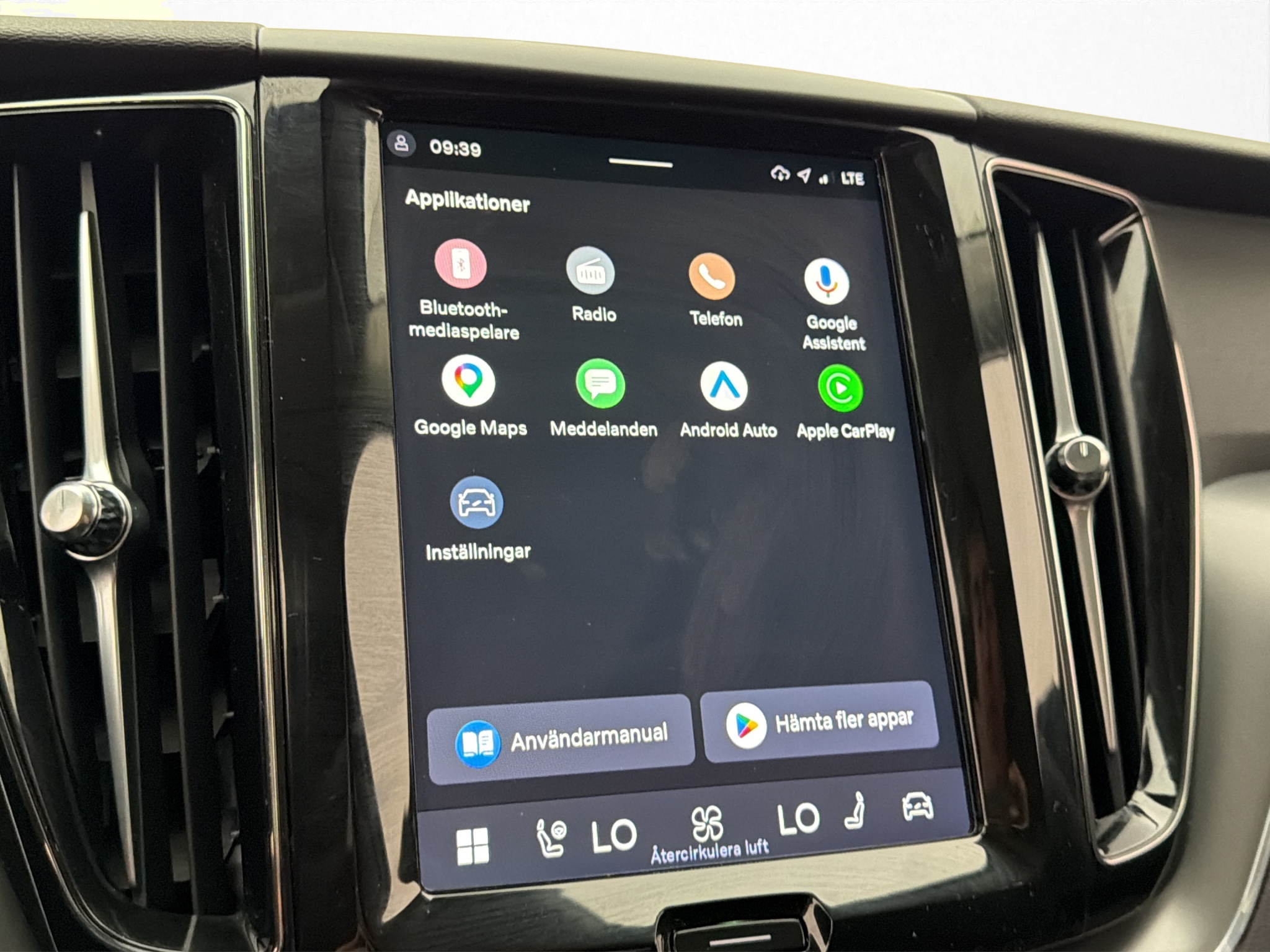 Volvo XC60 T6 Plug-In Hybrid AWD Geartronic, 350hk, 2025