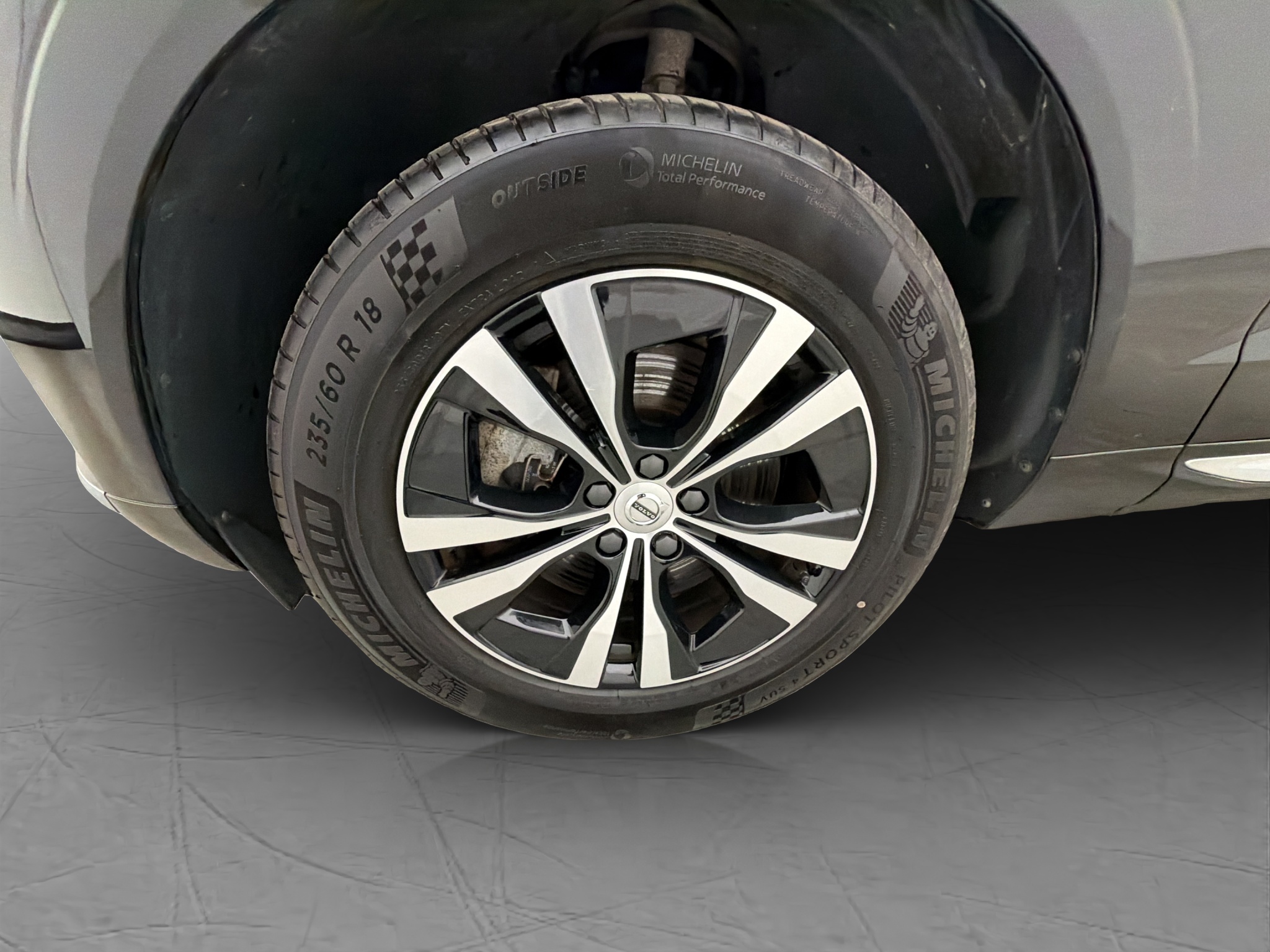 Volvo XC60 T6 Plug-In Hybrid AWD Geartronic, 350hk, 2025