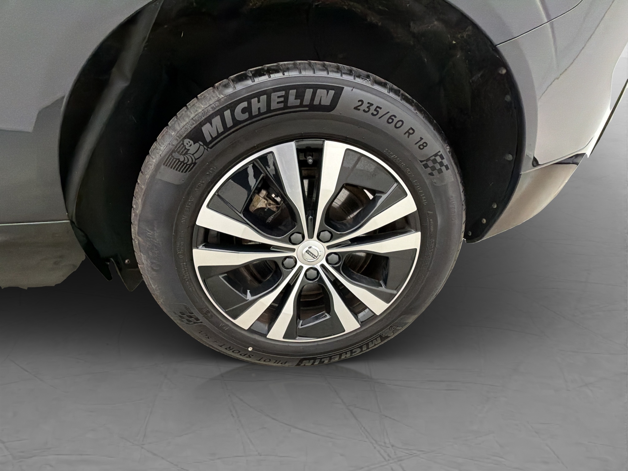 Volvo XC60 T6 Plug-In Hybrid AWD Geartronic, 350hk, 2025