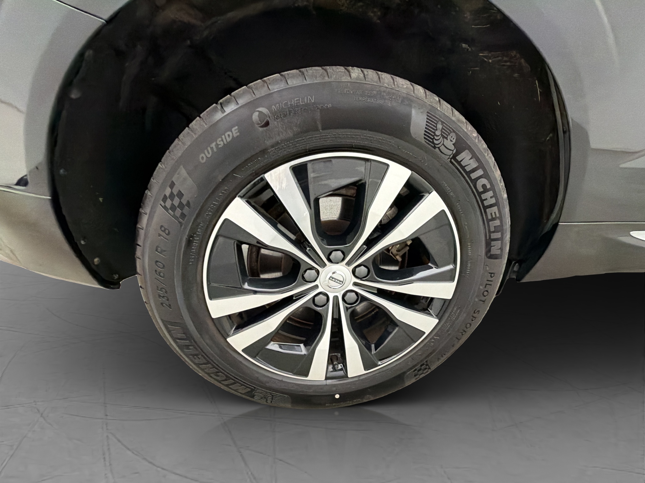 Volvo XC60 T6 Plug-In Hybrid AWD Geartronic, 350hk, 2025