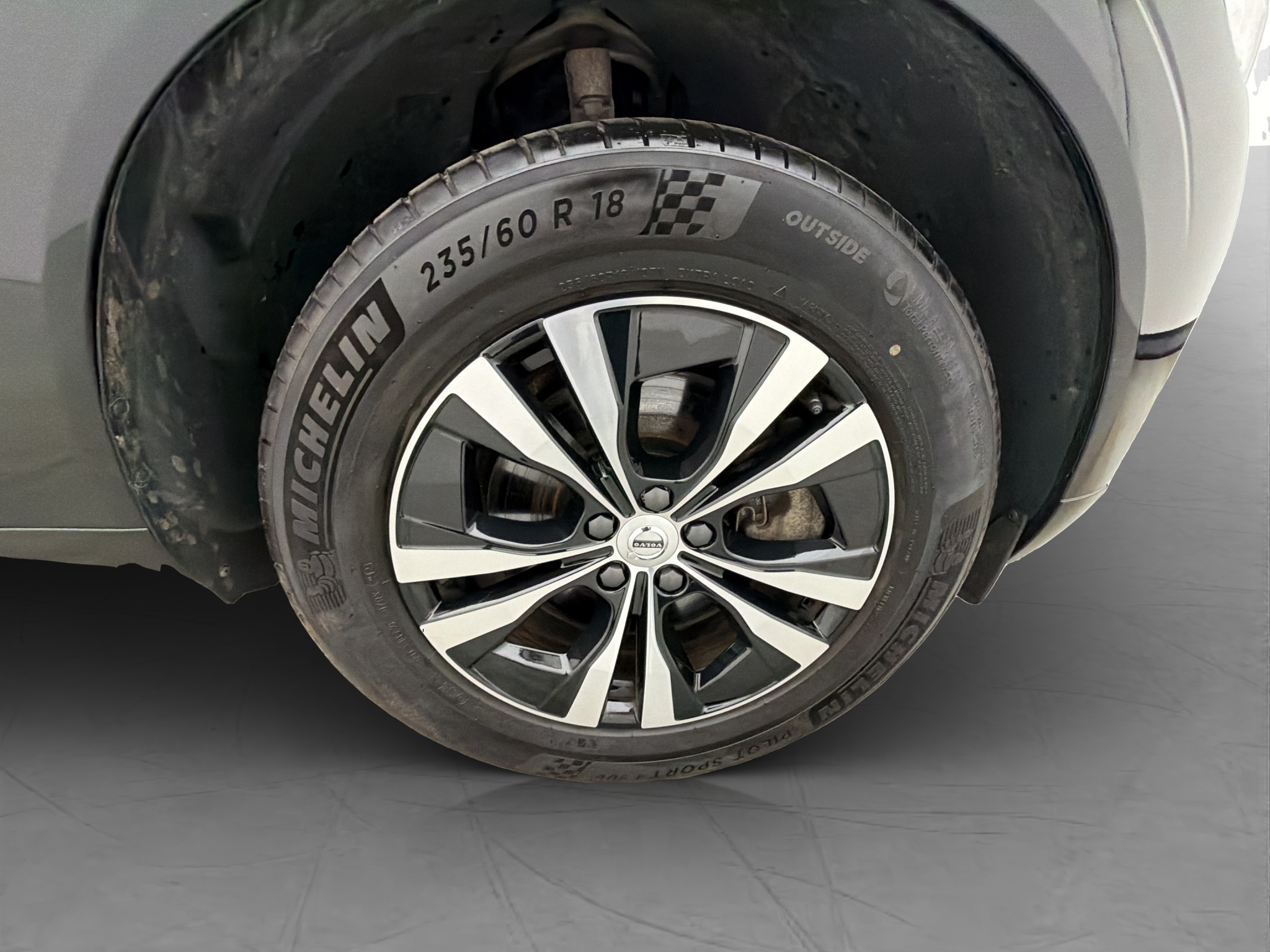 Volvo XC60 T6 Plug-In Hybrid AWD Geartronic, 350hk, 2025