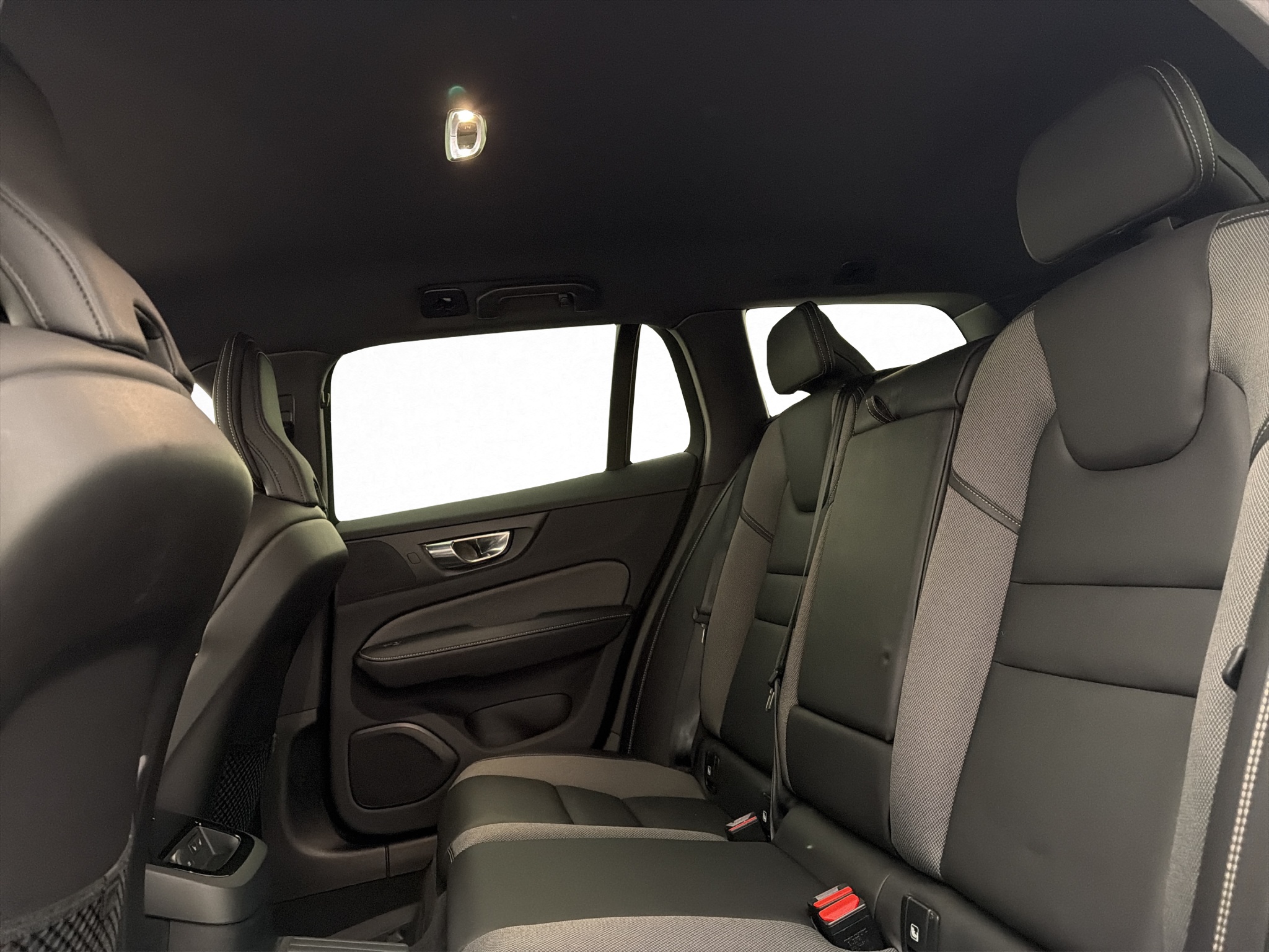 Volvo V60 Recharge T6 AWD Geartronic, 341hk, 2022