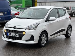 Hyundai i10 1.0 blue 