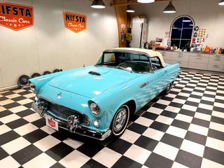 Ford Thunderbird 4.8 V8