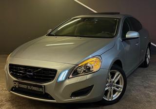 Volvo S60 D2