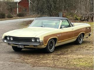 Ford Ranchero Squire