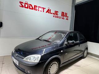 Opel Corsa 3D 1.8