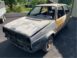 Volkswagen Golf 3D 1.8